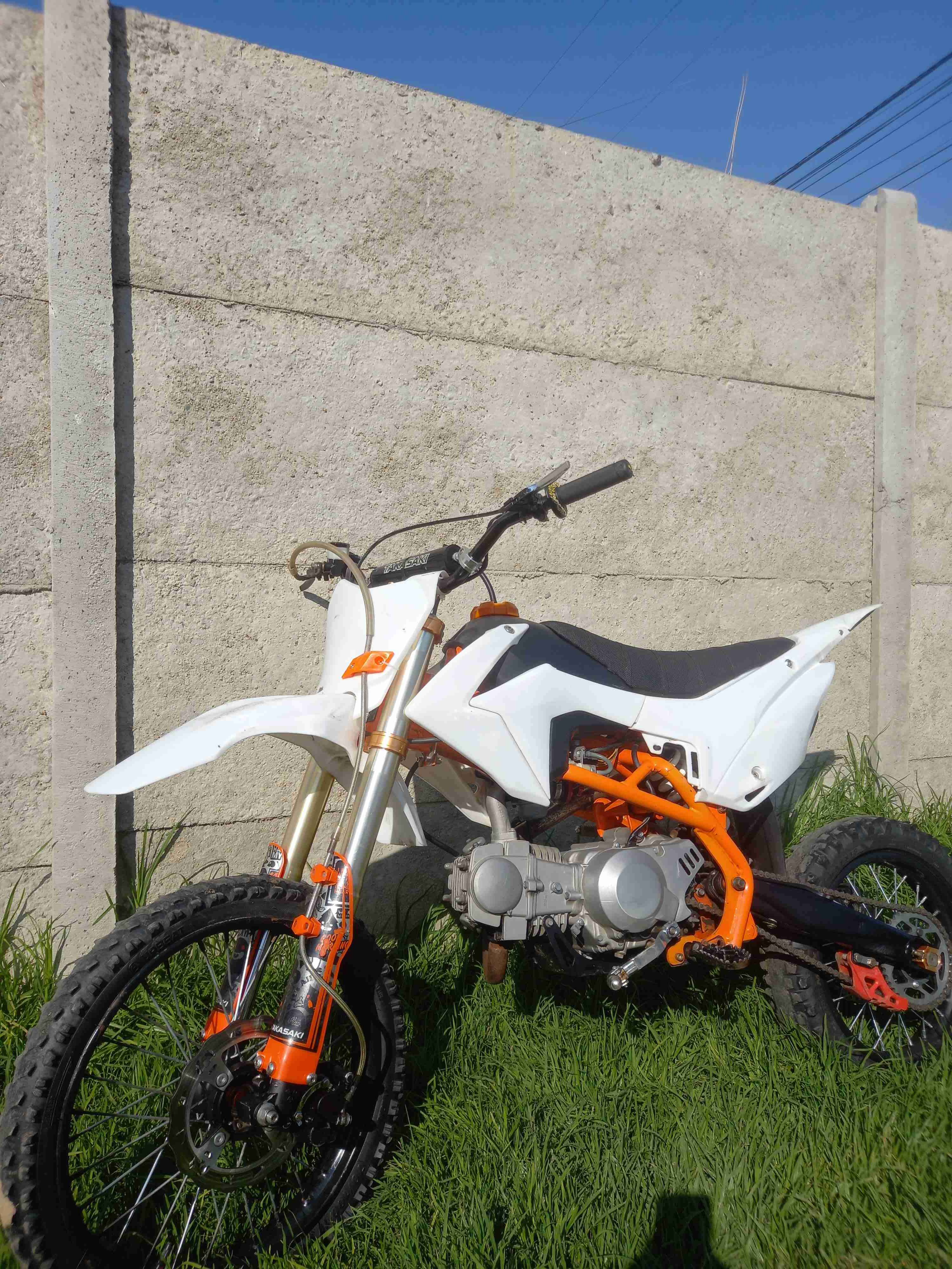 Takasaki YX 125 cc 2021 - miniatura 2