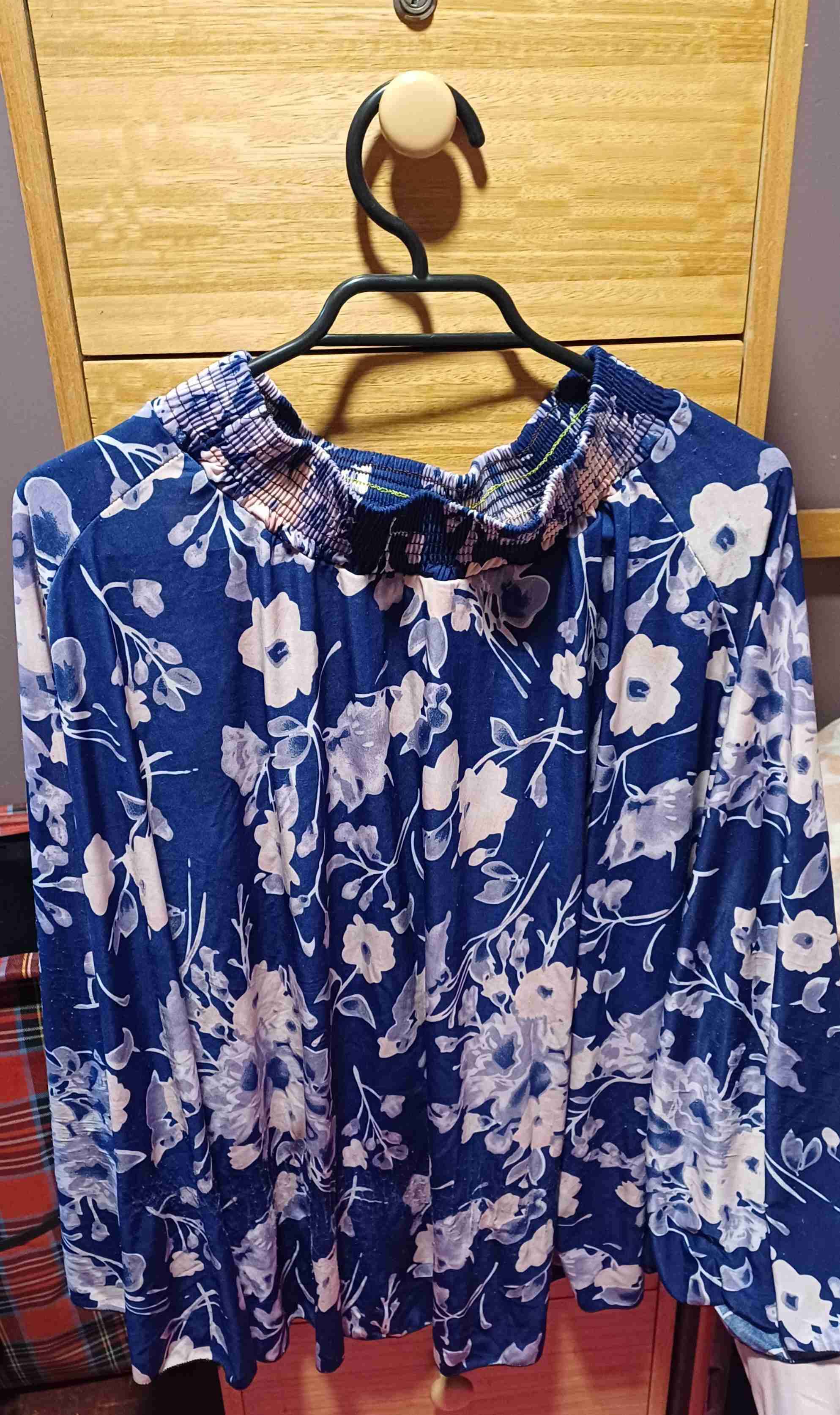 Falda azul floral - miniatura 3