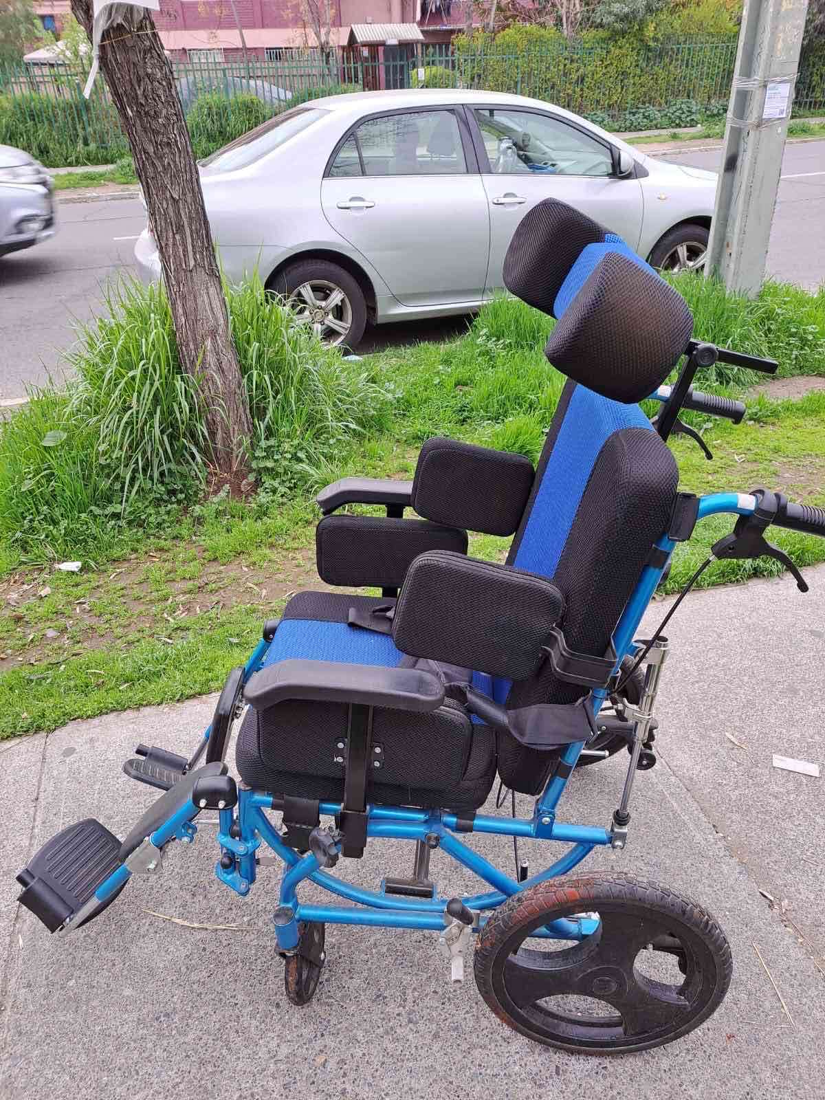 Silla de ruedas ortopédica de adulto - miniatura 4