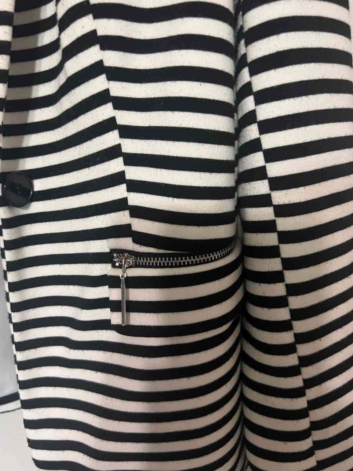 Blazer a rayas blanco y negro - miniatura 3