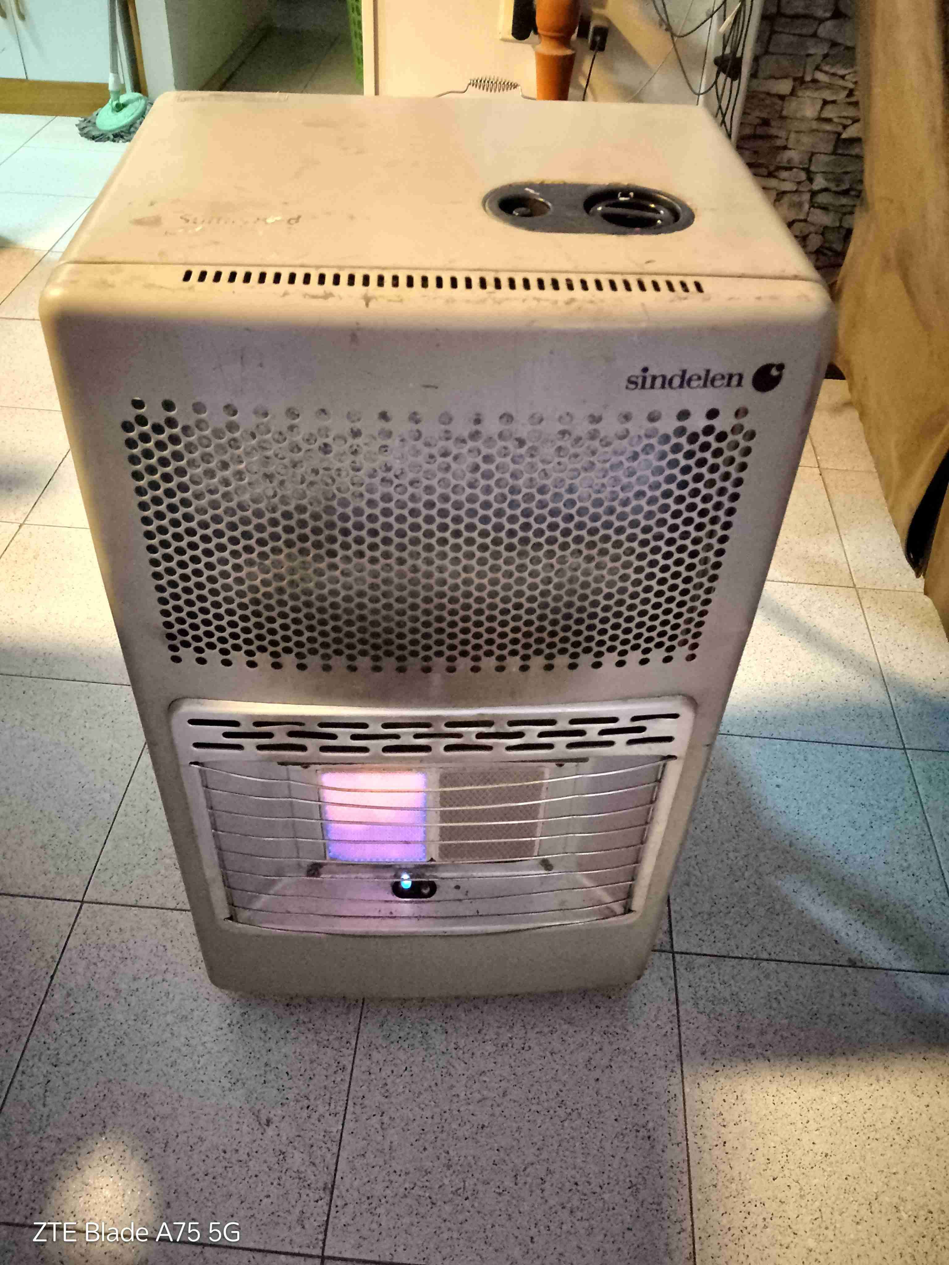 Estufa a gas Sindelen - miniatura 2