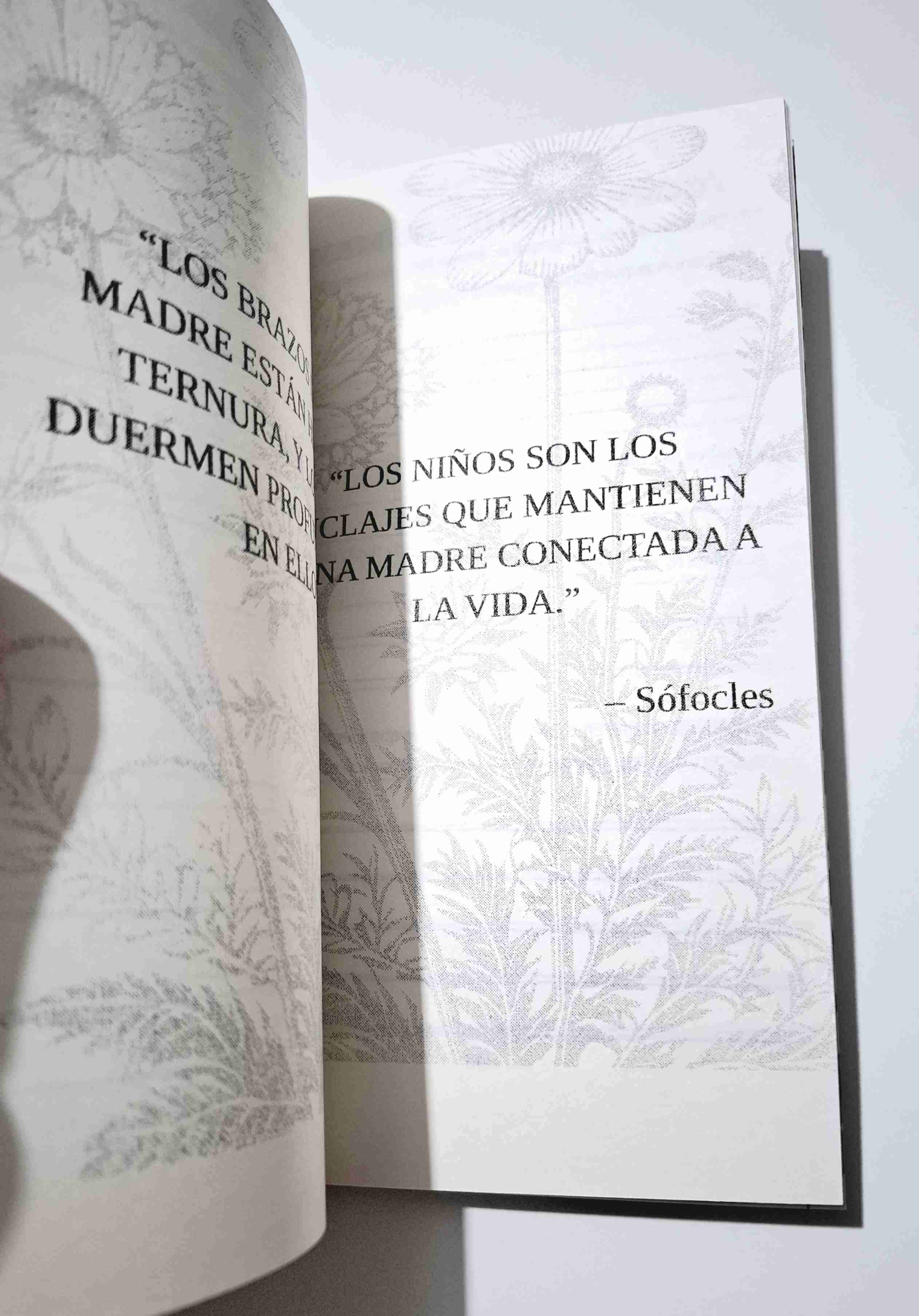 Libro 'Mamá, ¿Cuál es tu Historia?' - miniatura 3