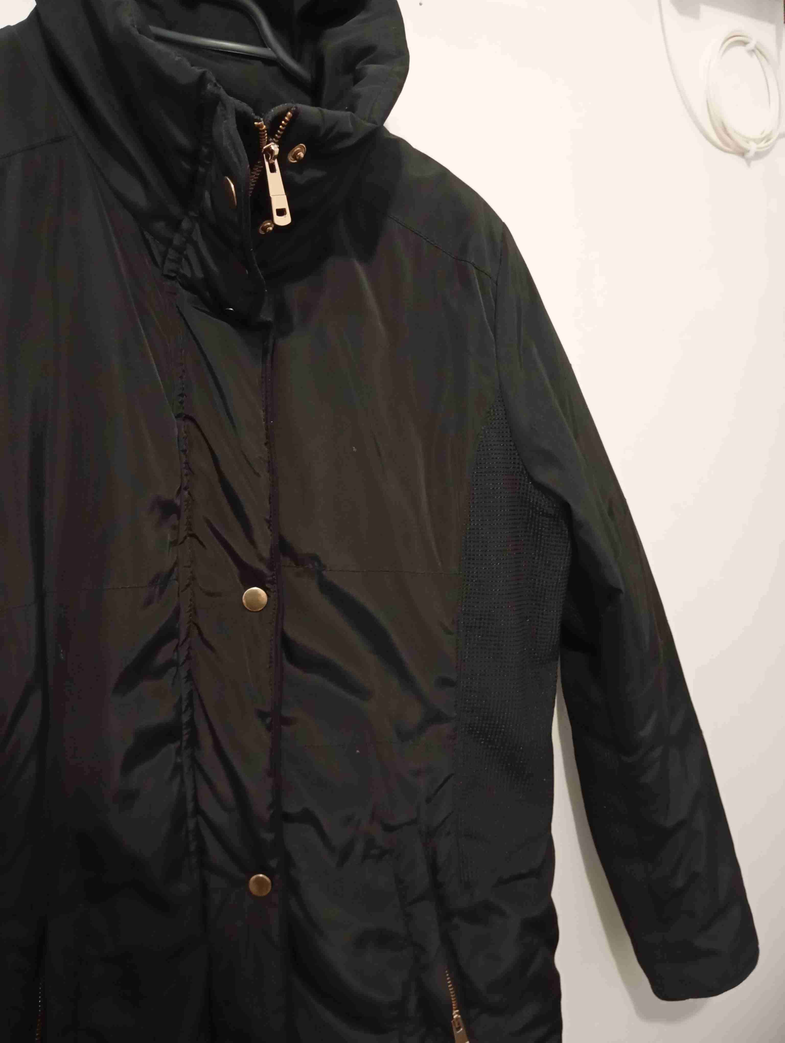 Chaqueta negra acolchada - miniatura 2