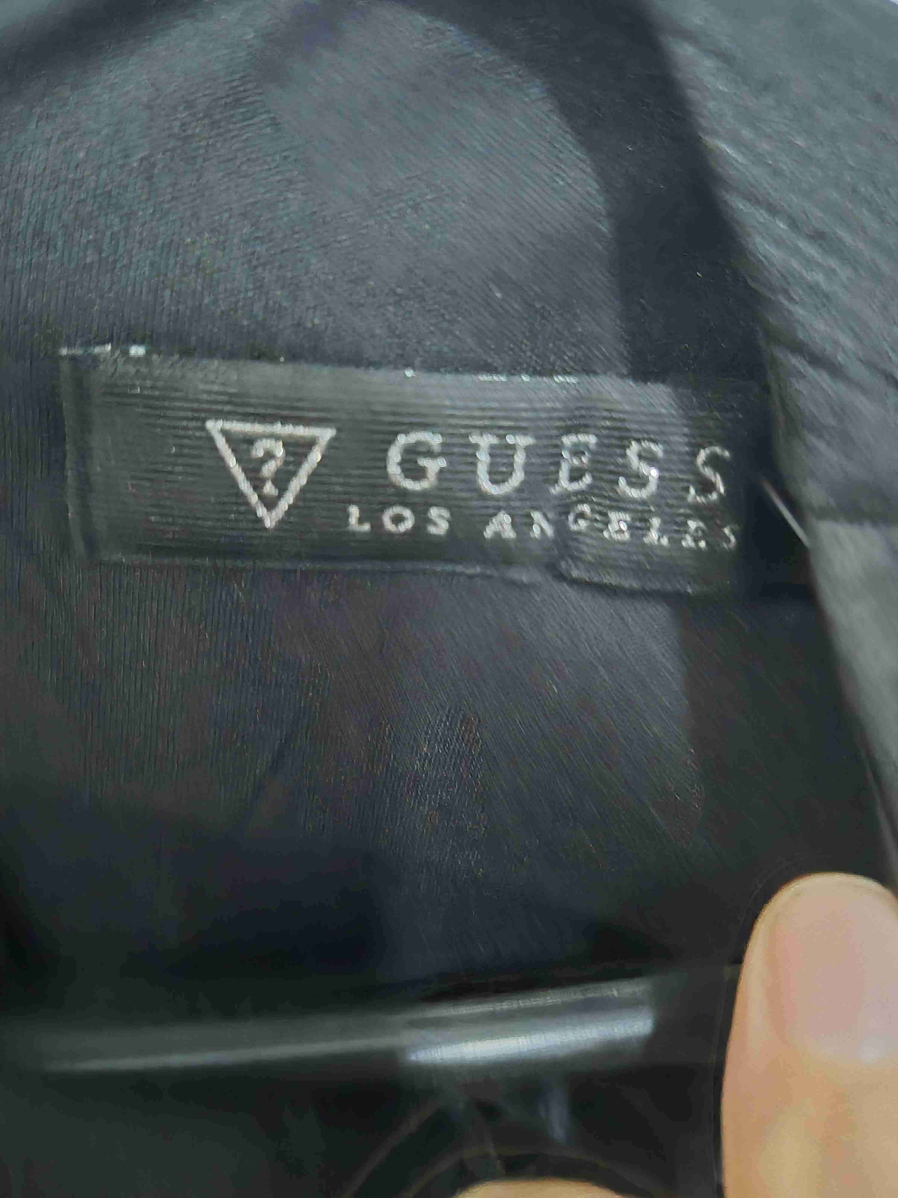 Vestido ajustado negro elegante - miniatura 4