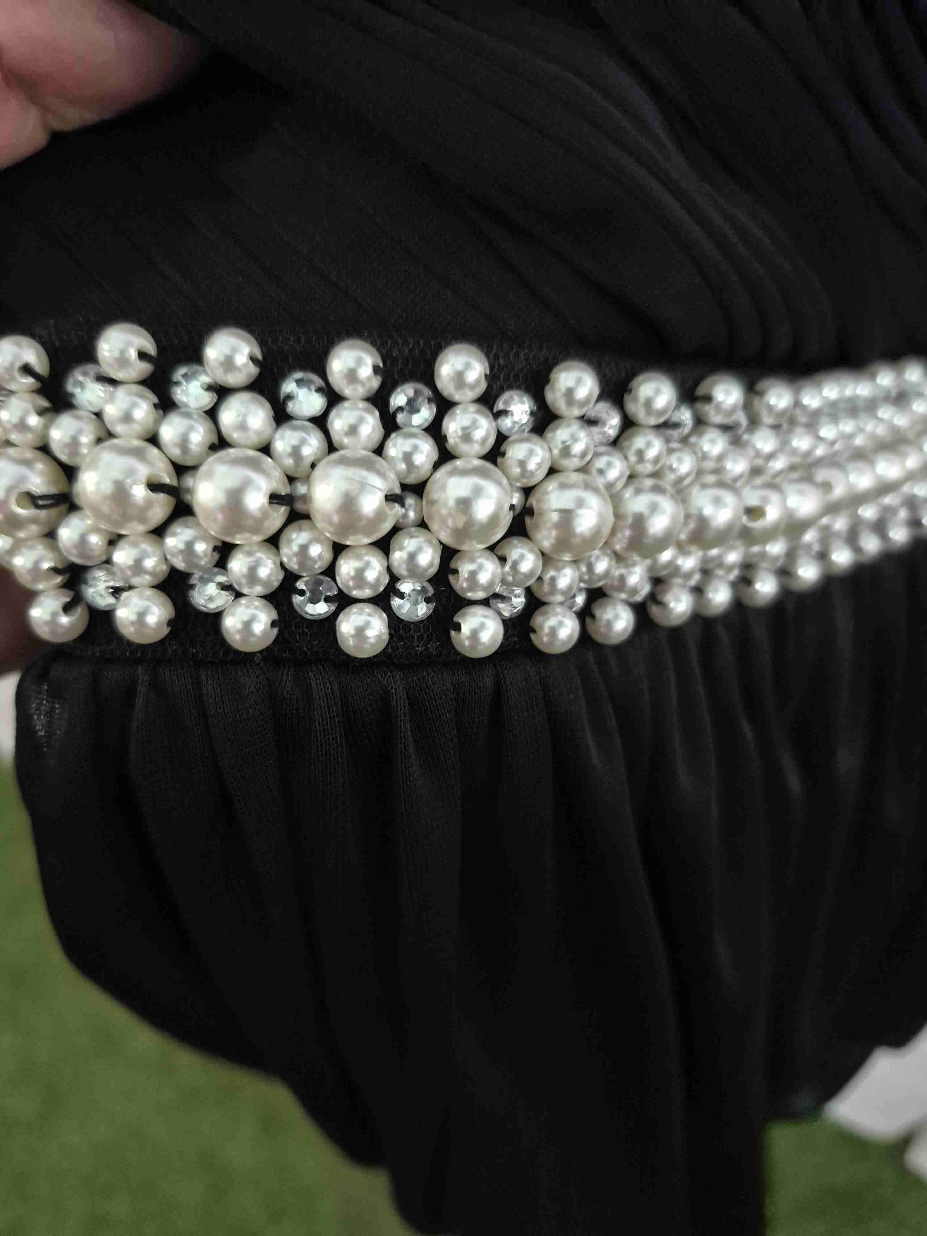 Vestido de encaje negro elegante - miniatura 3