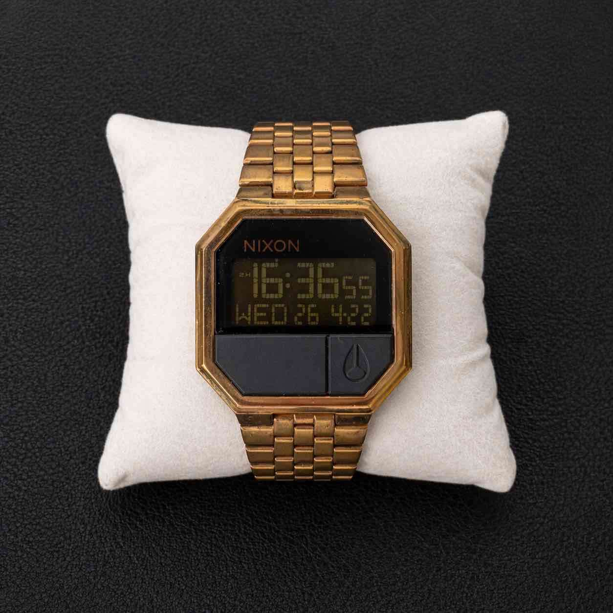 Reloj Nixon The Re-Run Robot Rock – Digital Retro - miniatura 1