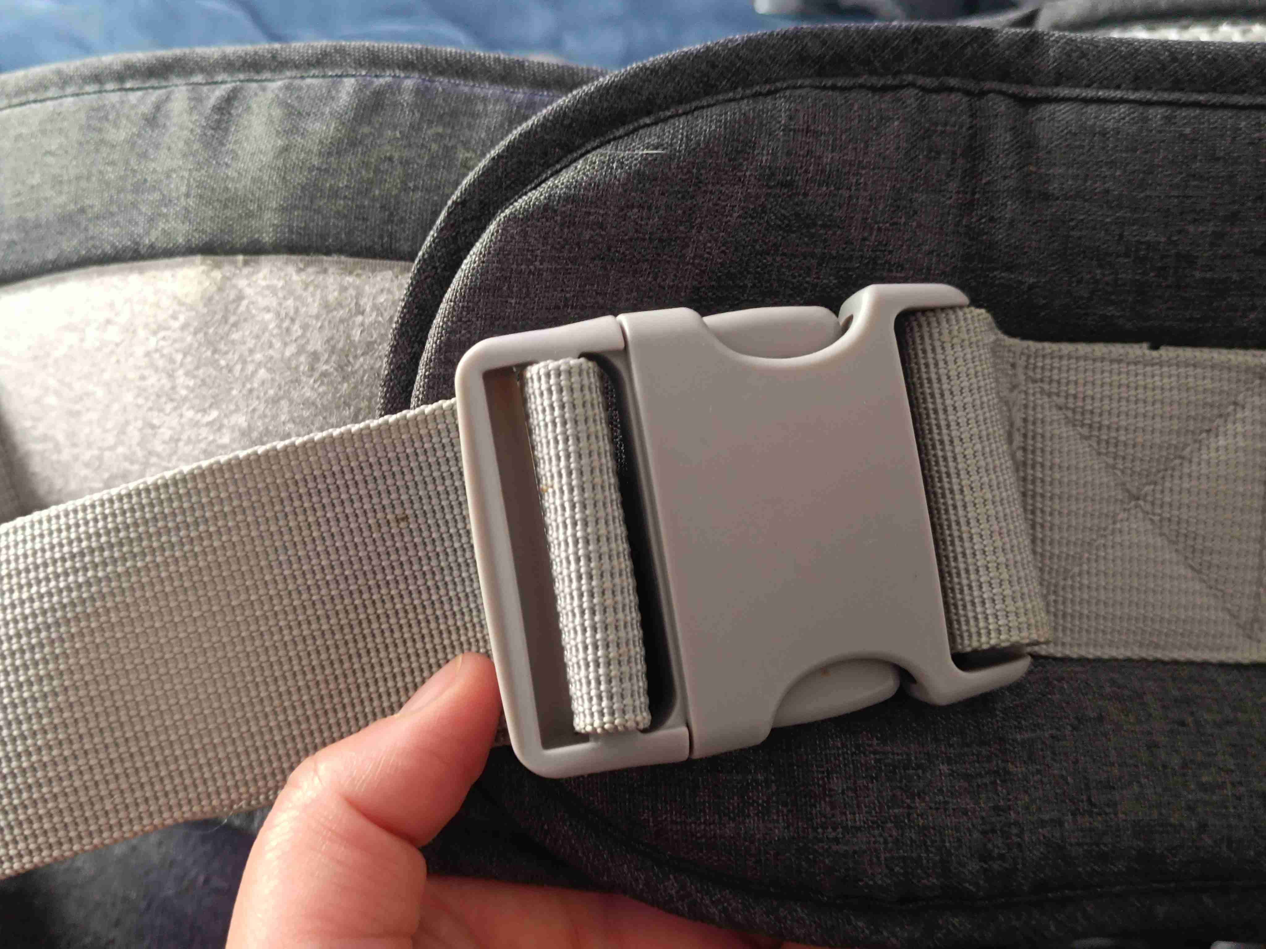 Portabebés gris ajustable - miniatura 5