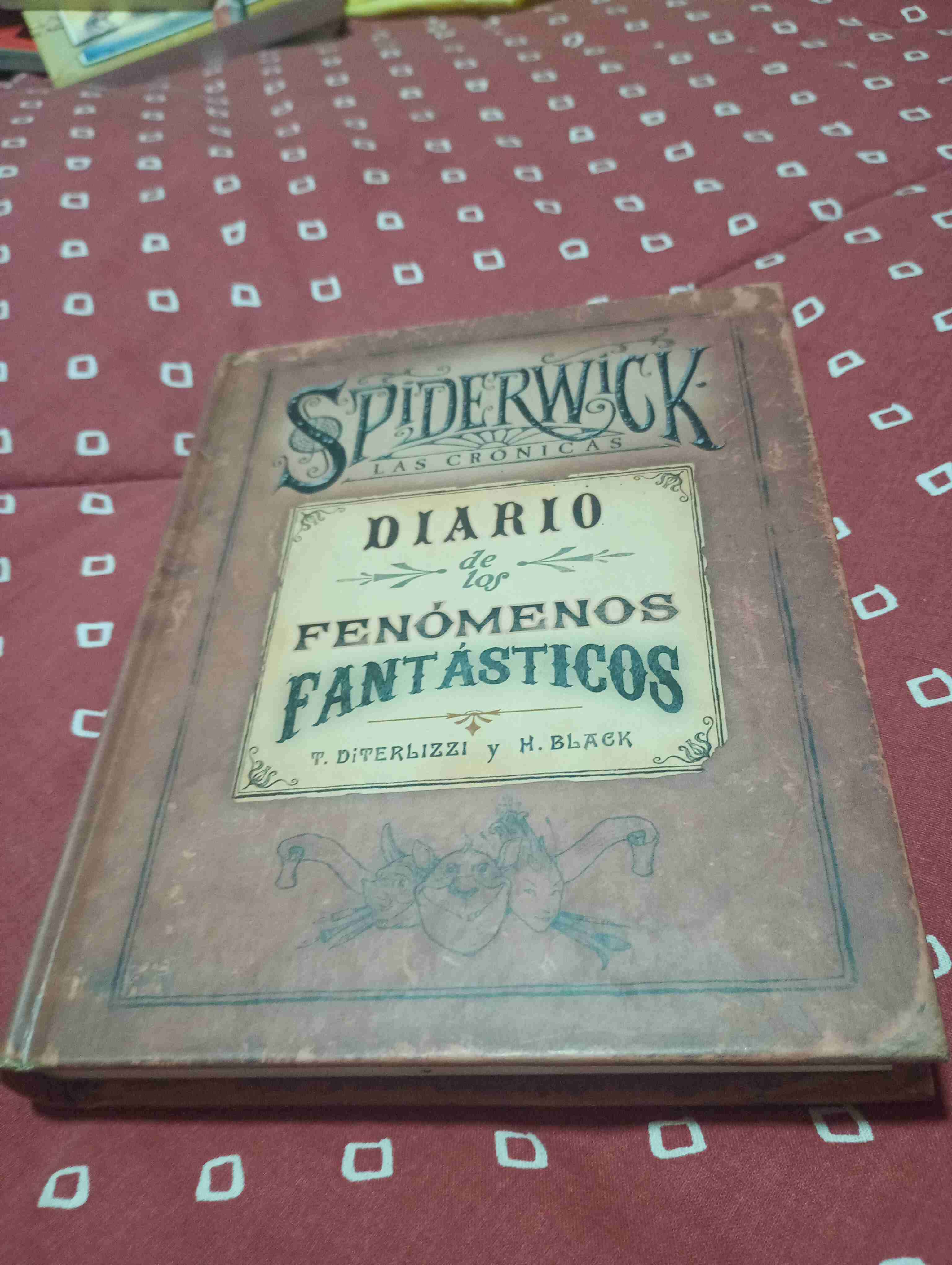 Libro Spiderwick Crónicas Fantásticas