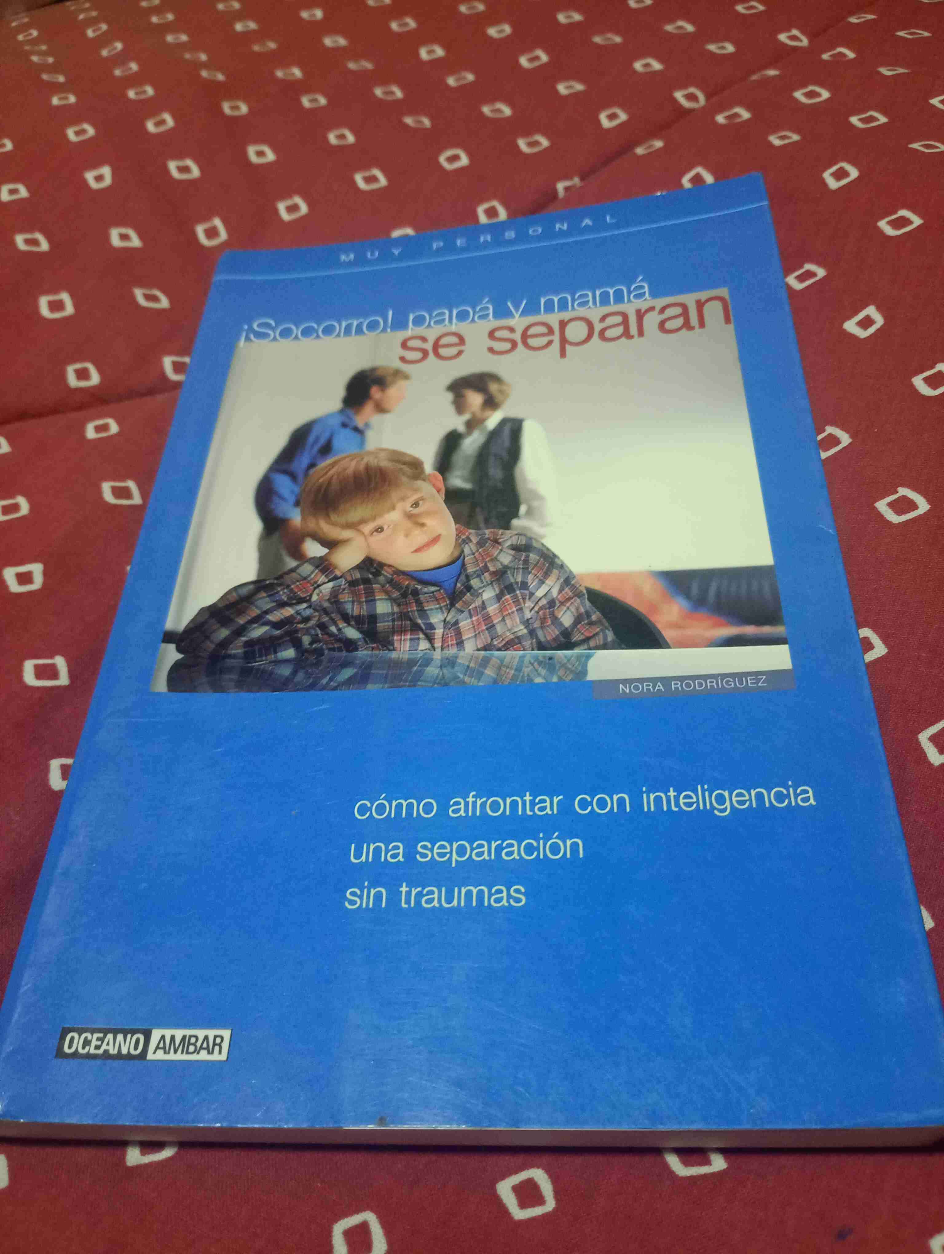 Libro ¡Socorro! papá y mamá se separan