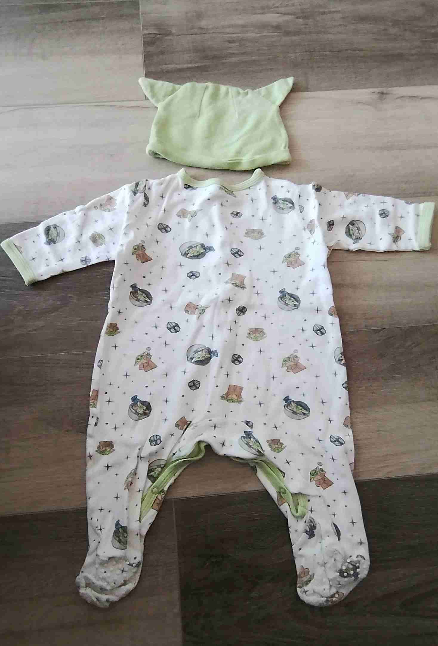 Pijama bebé con gorro Baby Yoda 6 -9 meses - miniatura 2