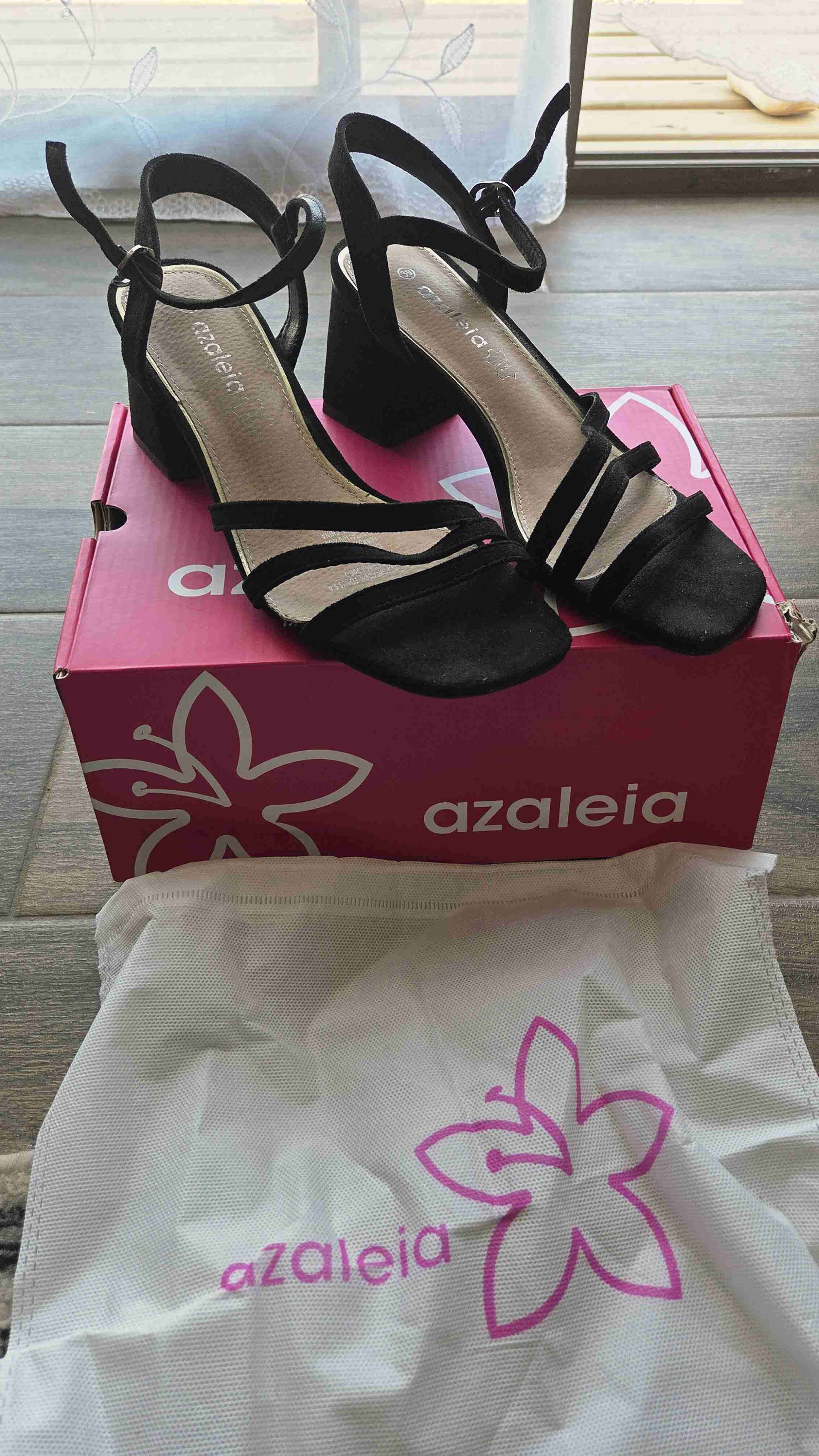 Sandalias negras de taco Azaleia - miniatura 2