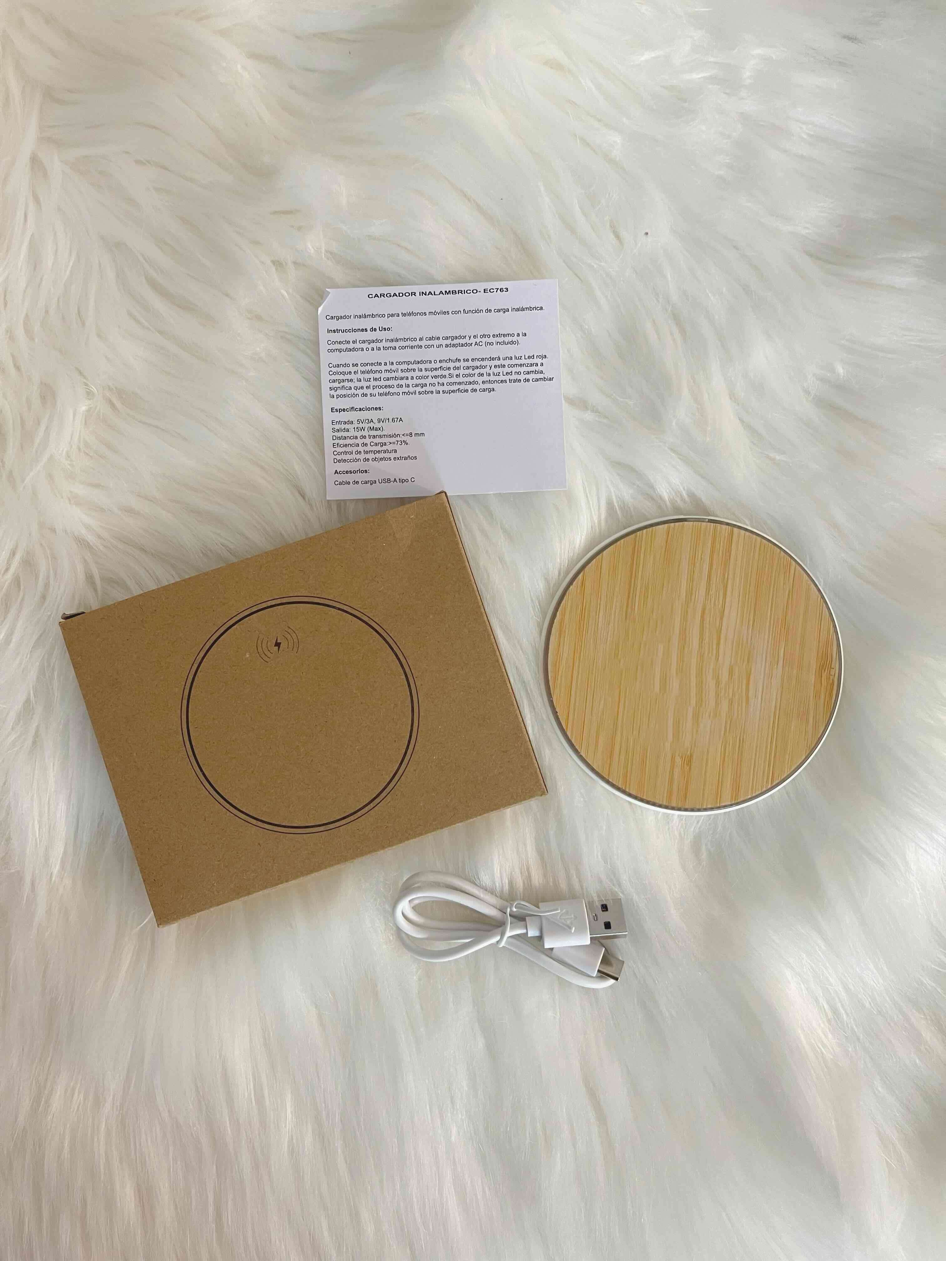 Cargador inalámbrico de bambú - miniatura 1