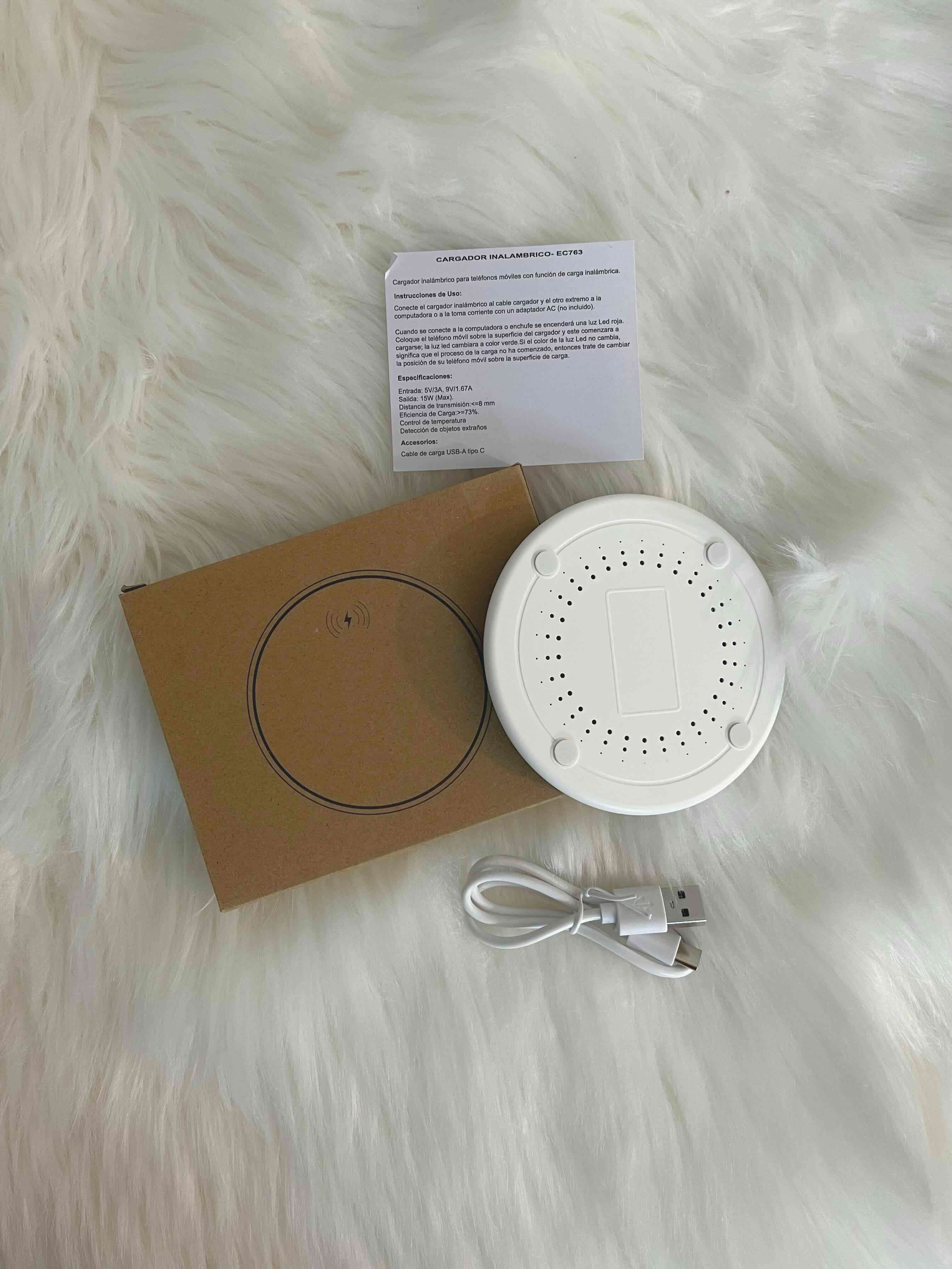 Cargador inalámbrico de bambú - miniatura 2