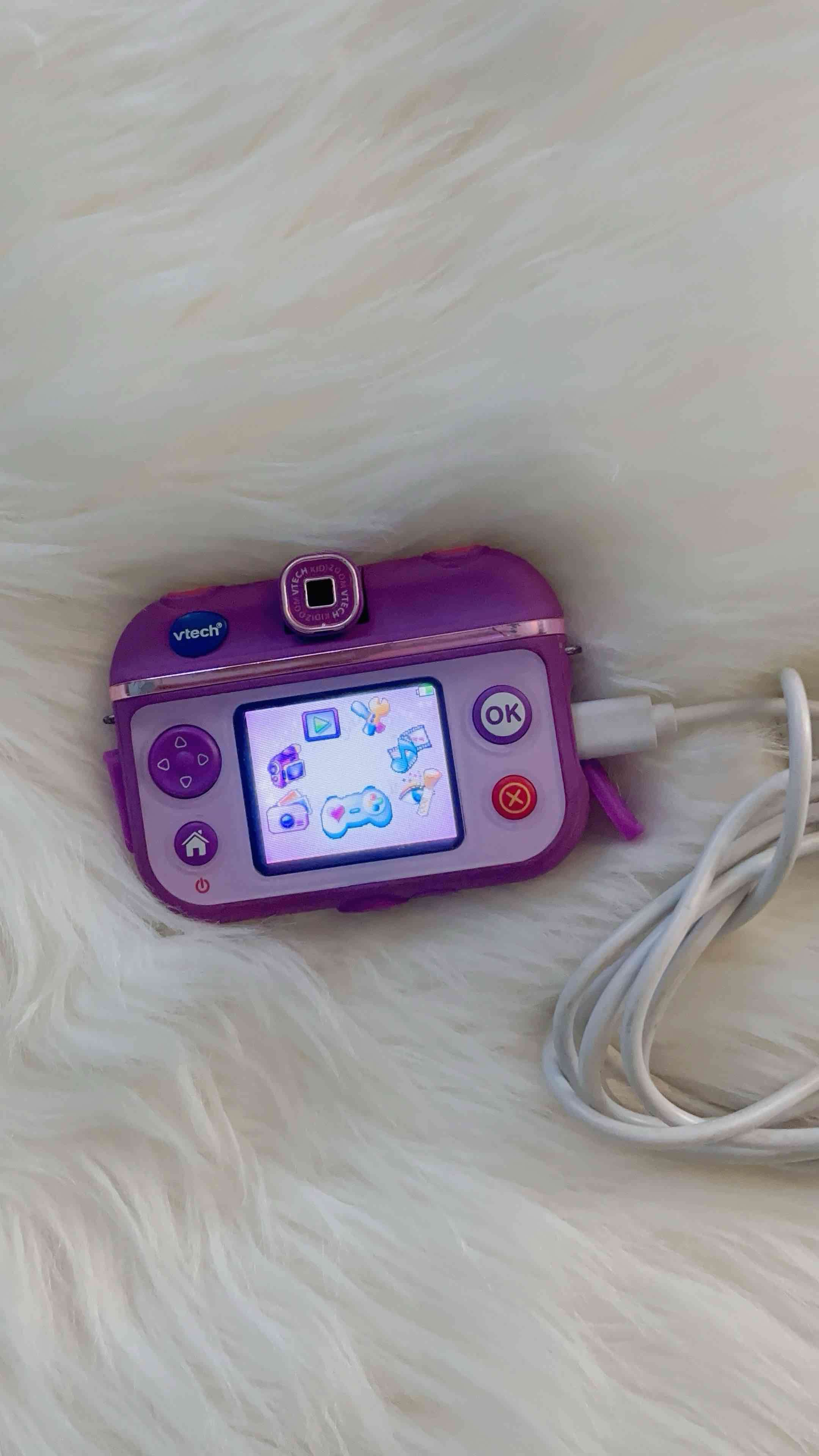 Cámara infantil VTech morada pequeña para niño - miniatura 1
