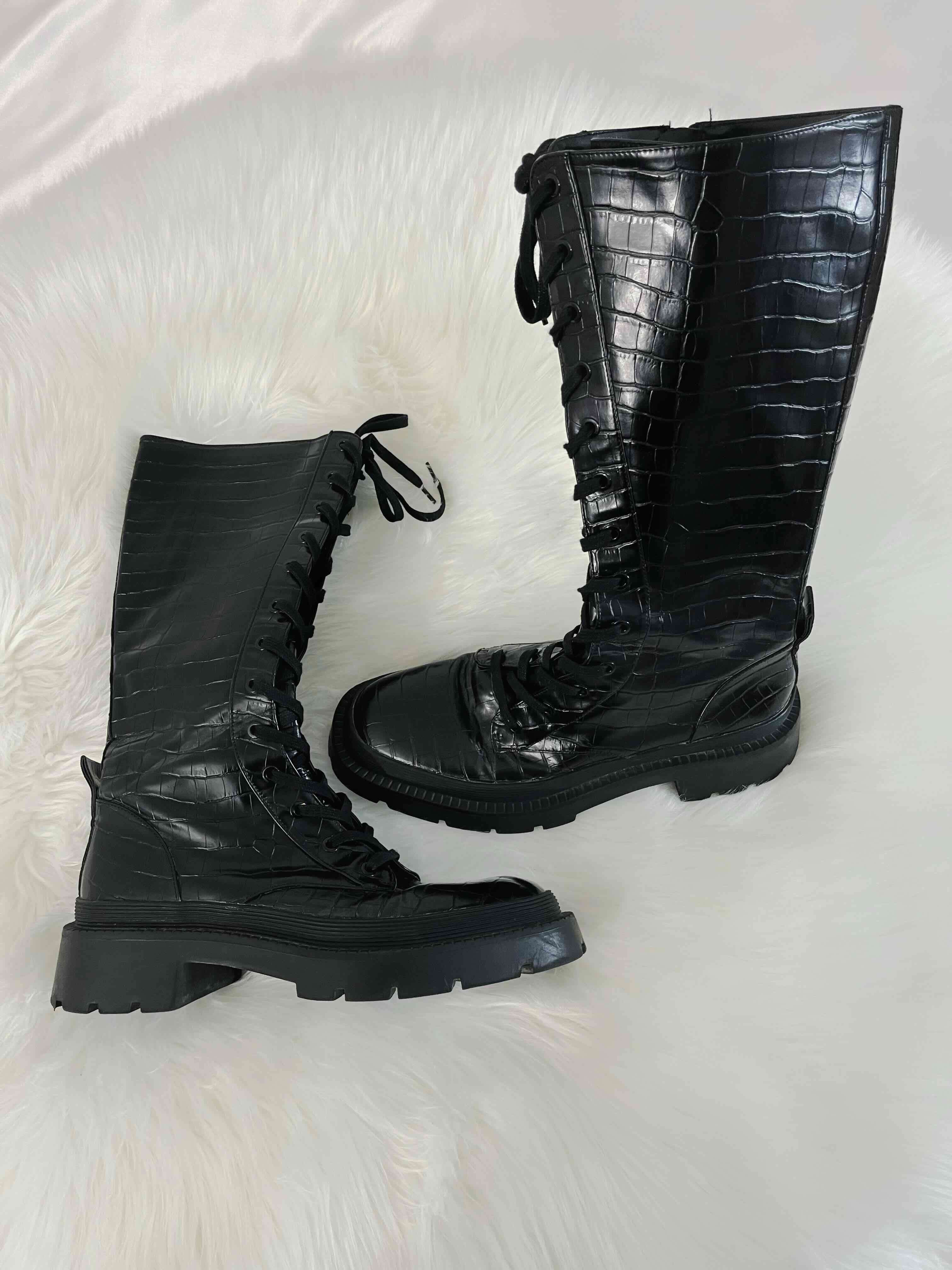 Botas negras altas de cuero ZARA talla 40 - miniatura 1