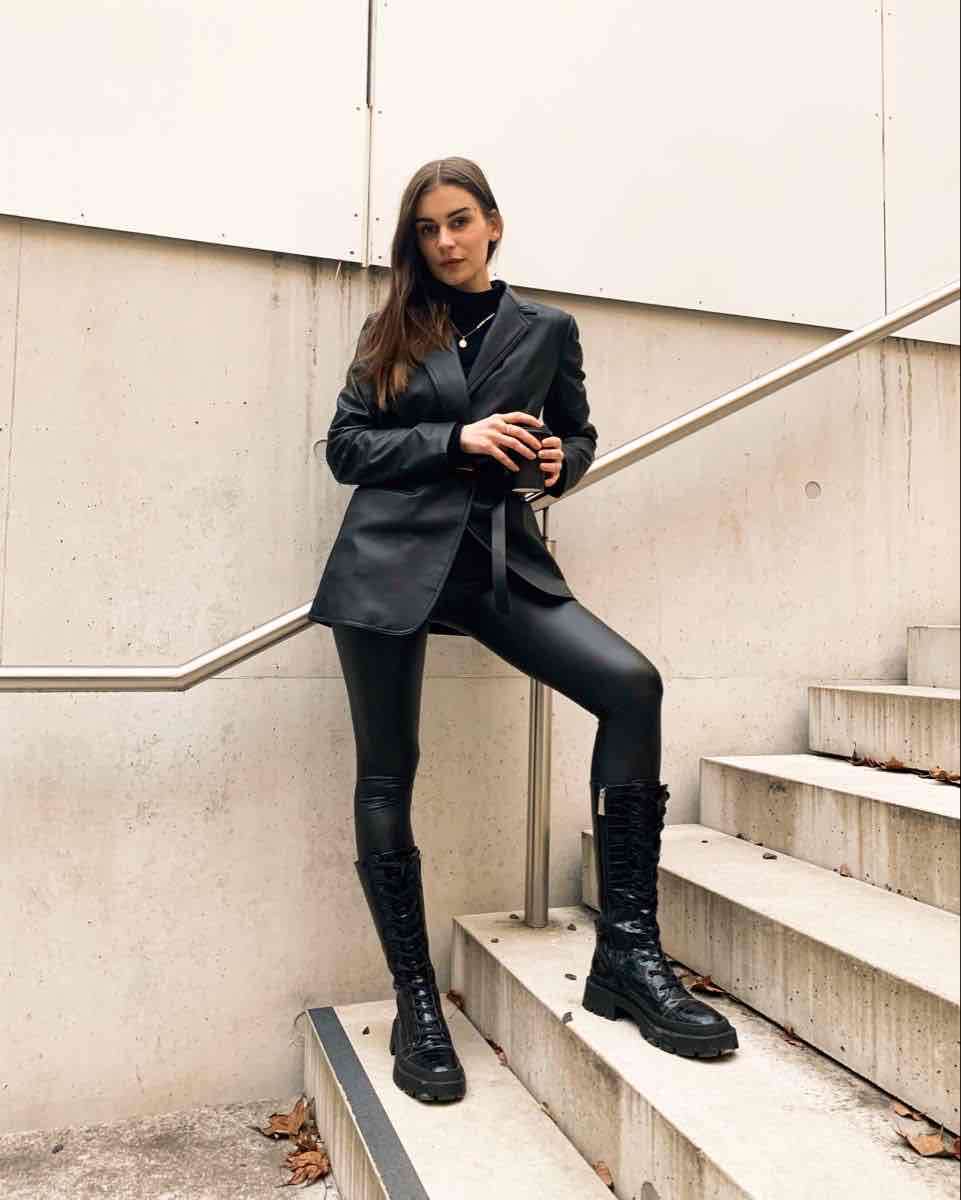 Botas negras altas de cuero ZARA talla 40 - miniatura 3