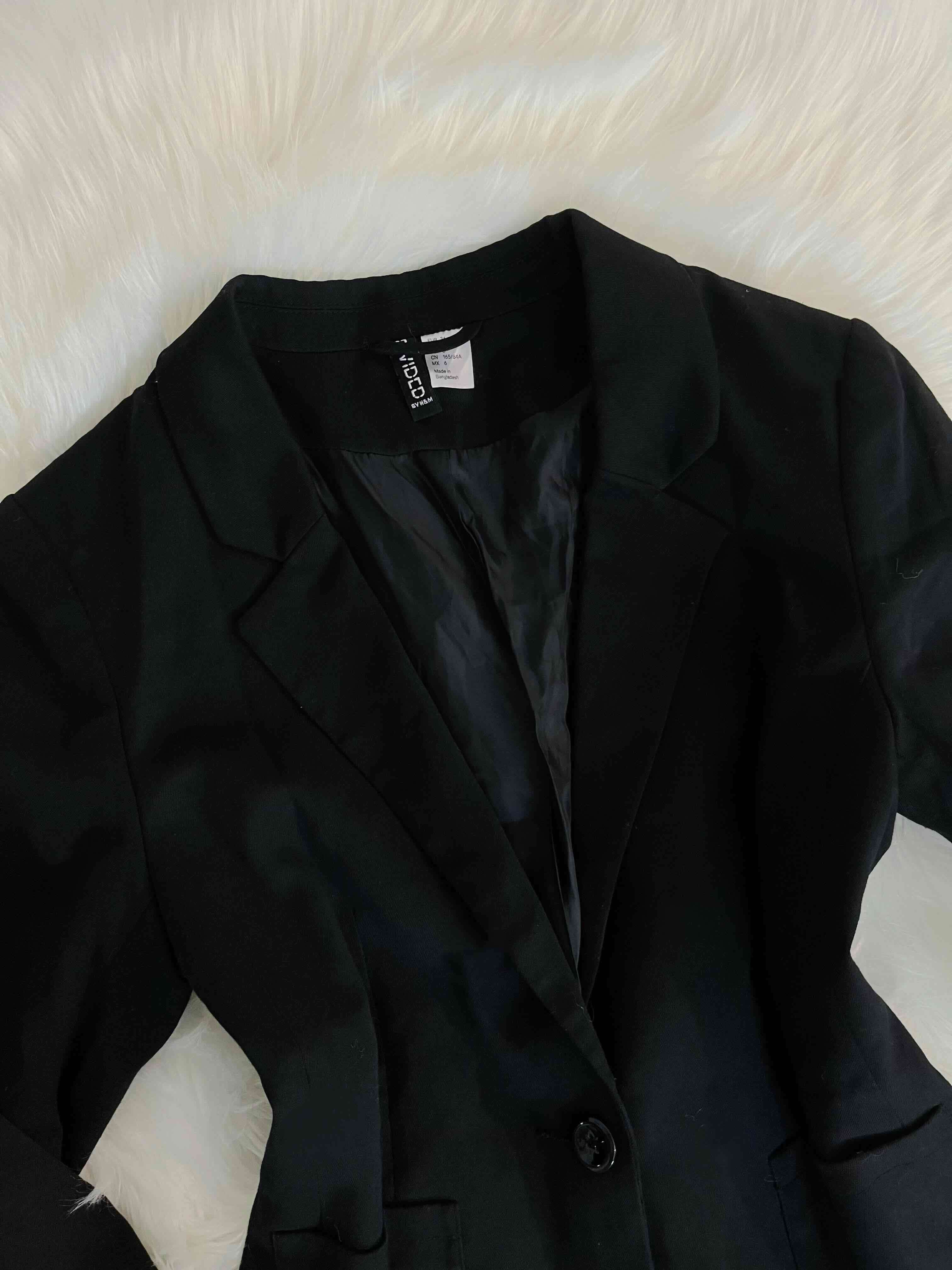 Blazer negro H&M talla S - miniatura 2