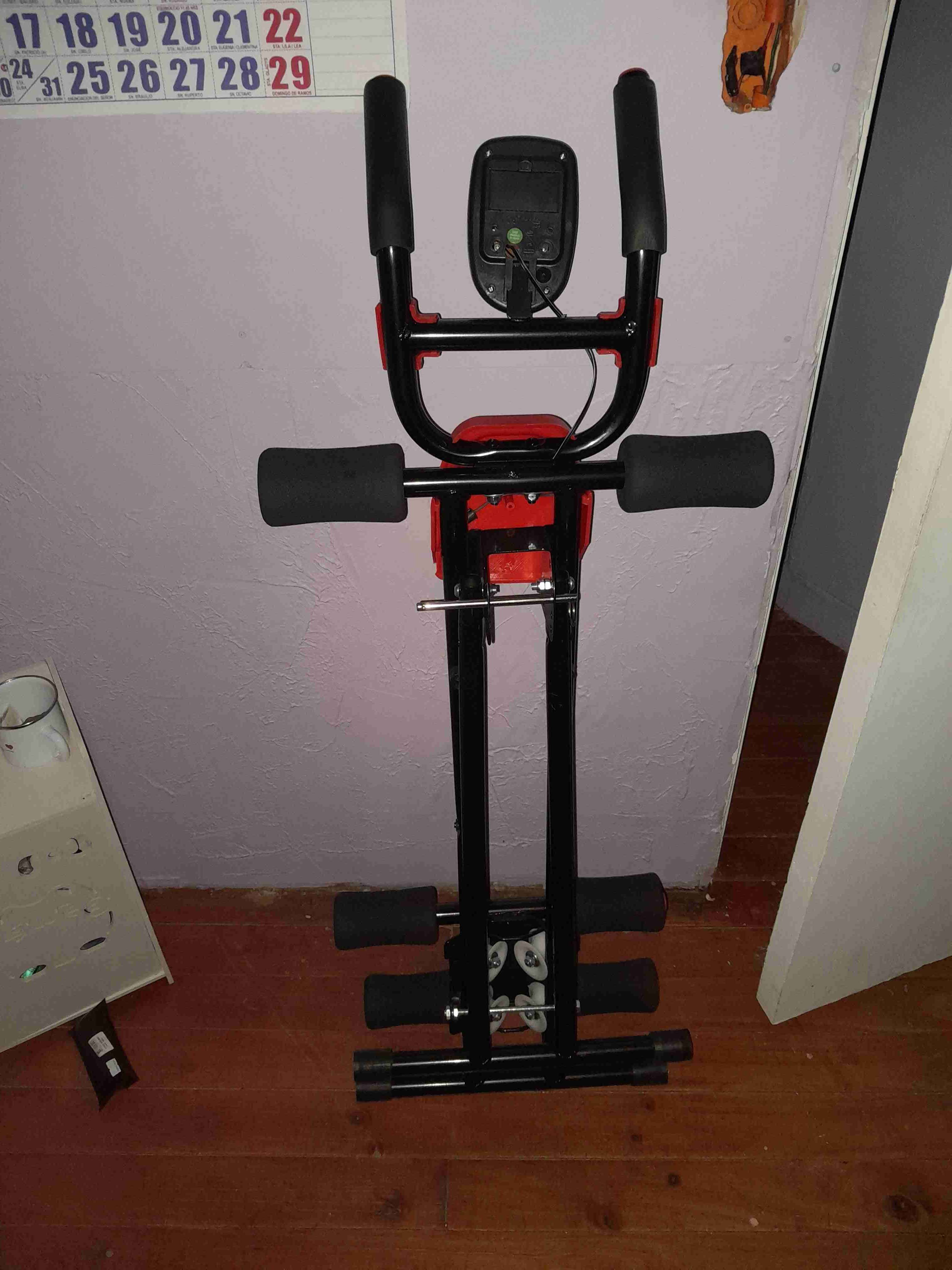 Maquina abdominales de ejercicios - miniatura 2