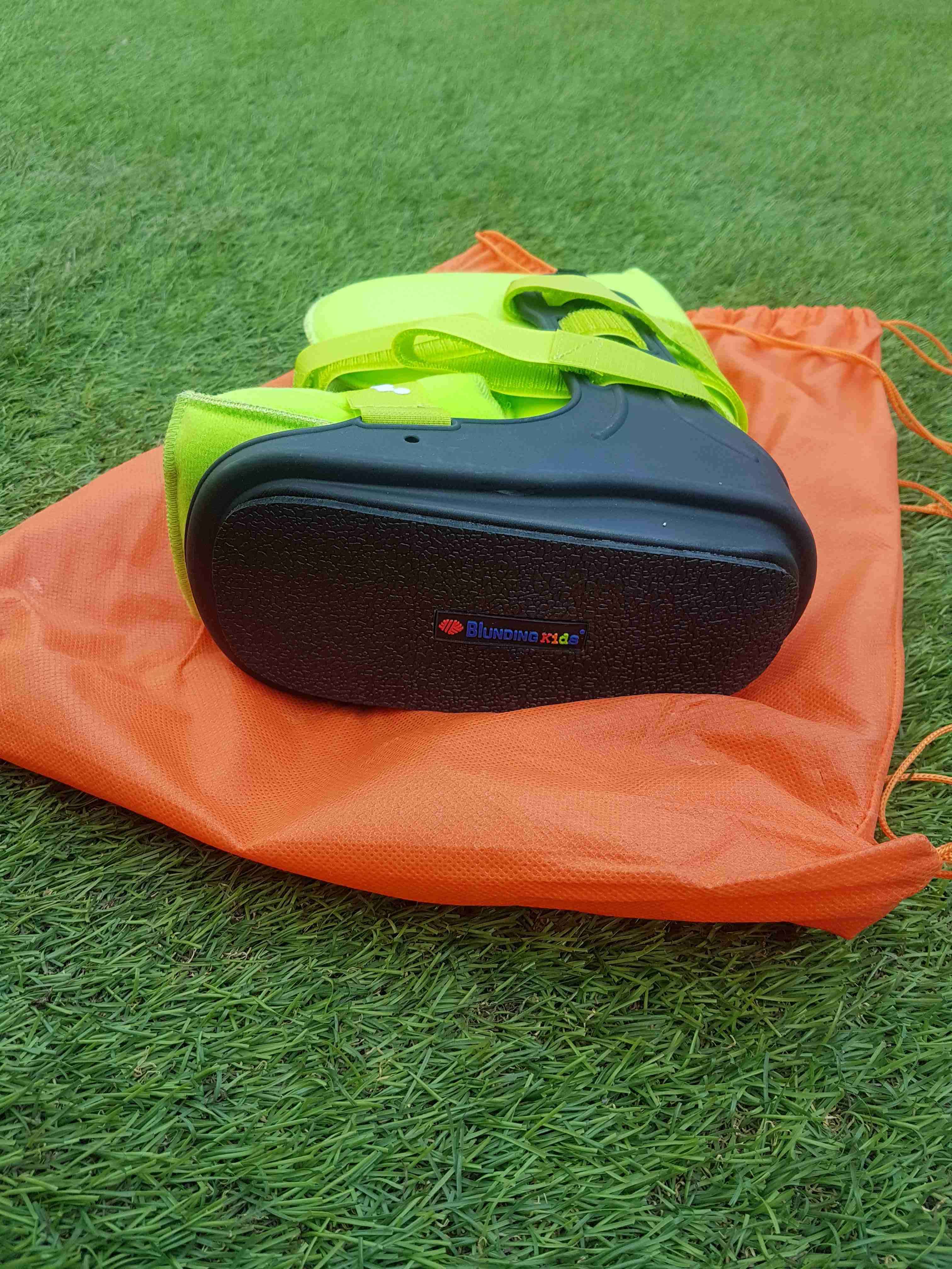 Bota ortopédica verde Niñez - miniatura 3