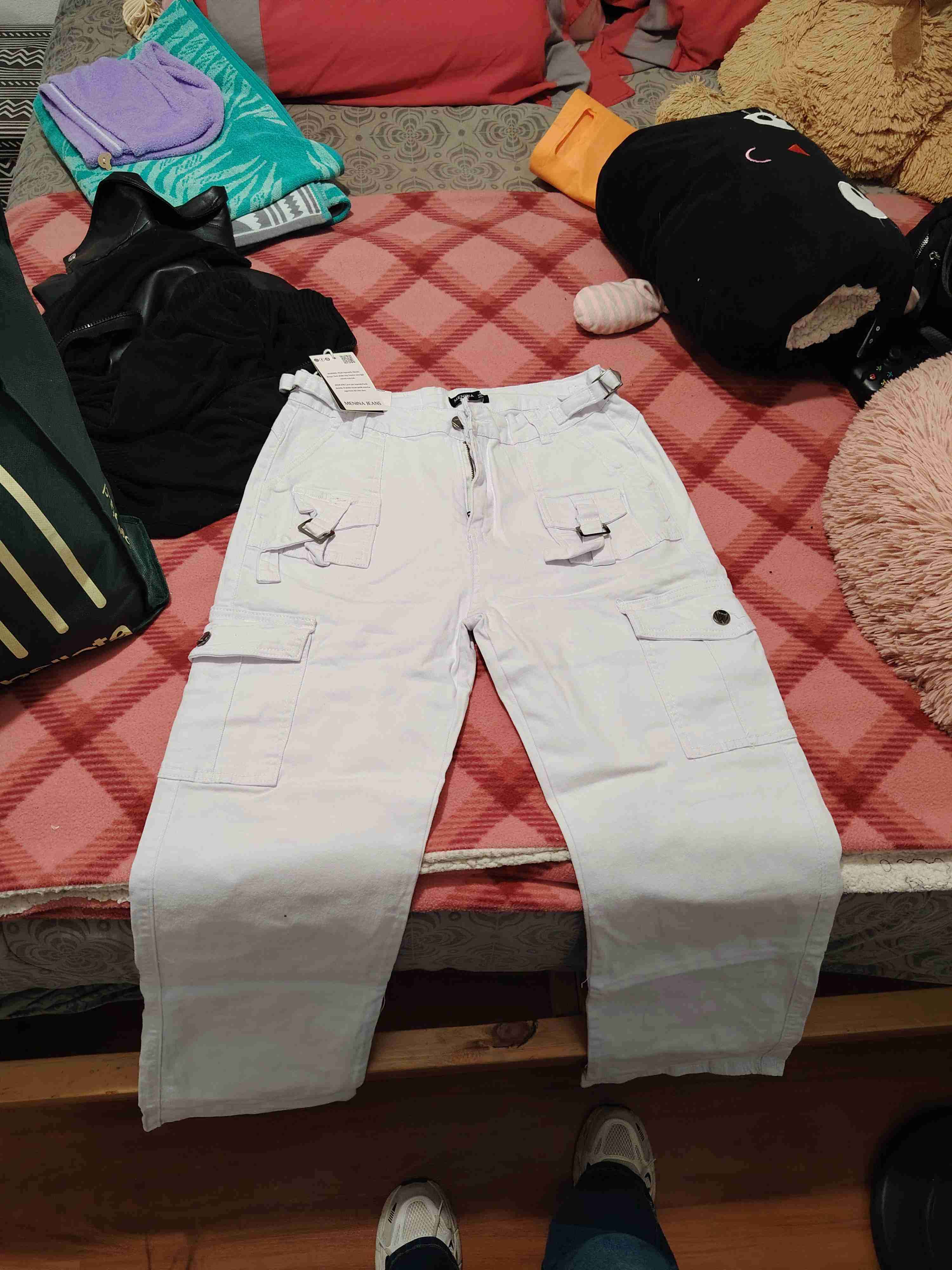 Pantalones cargo blancos - miniatura 2