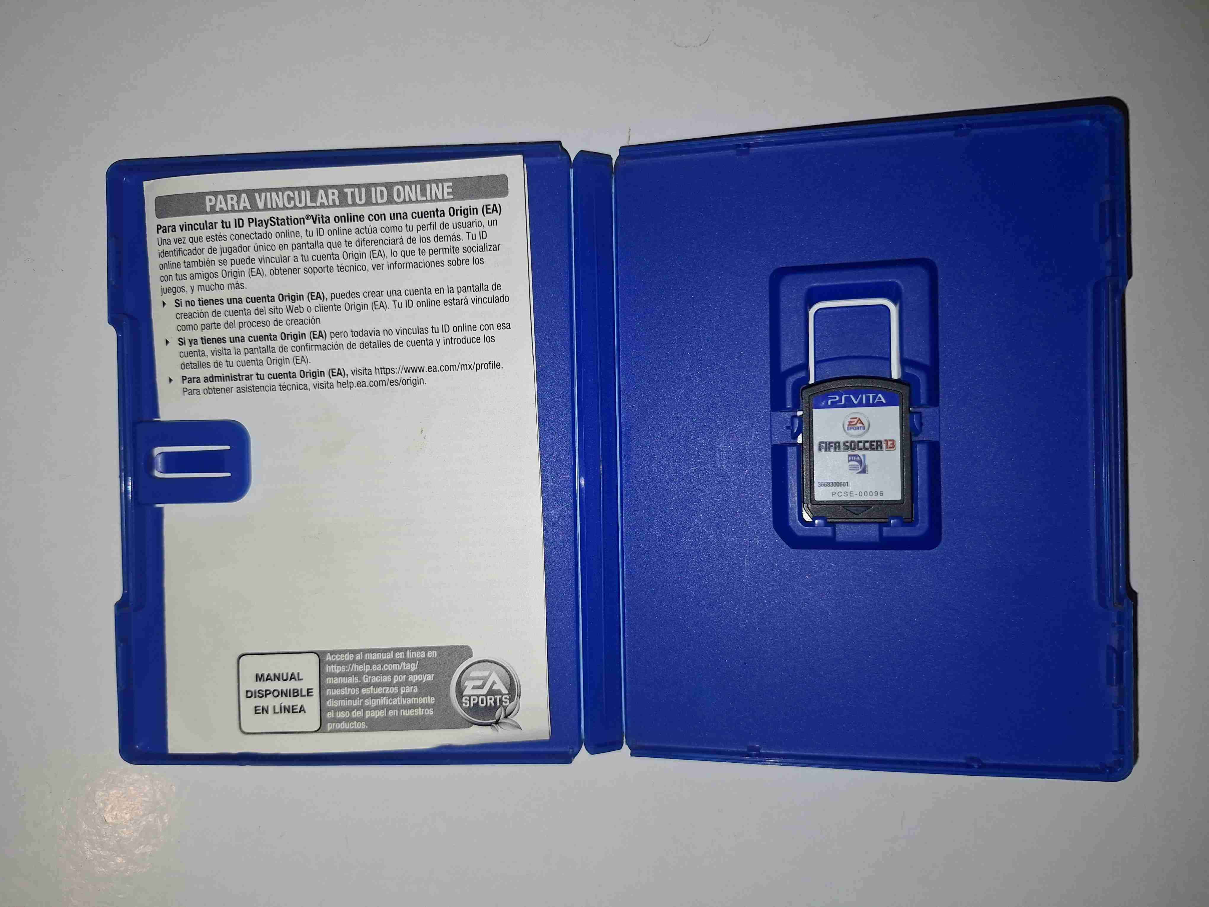 Juego FIFA Soccer 13 PS Vita - miniatura 3