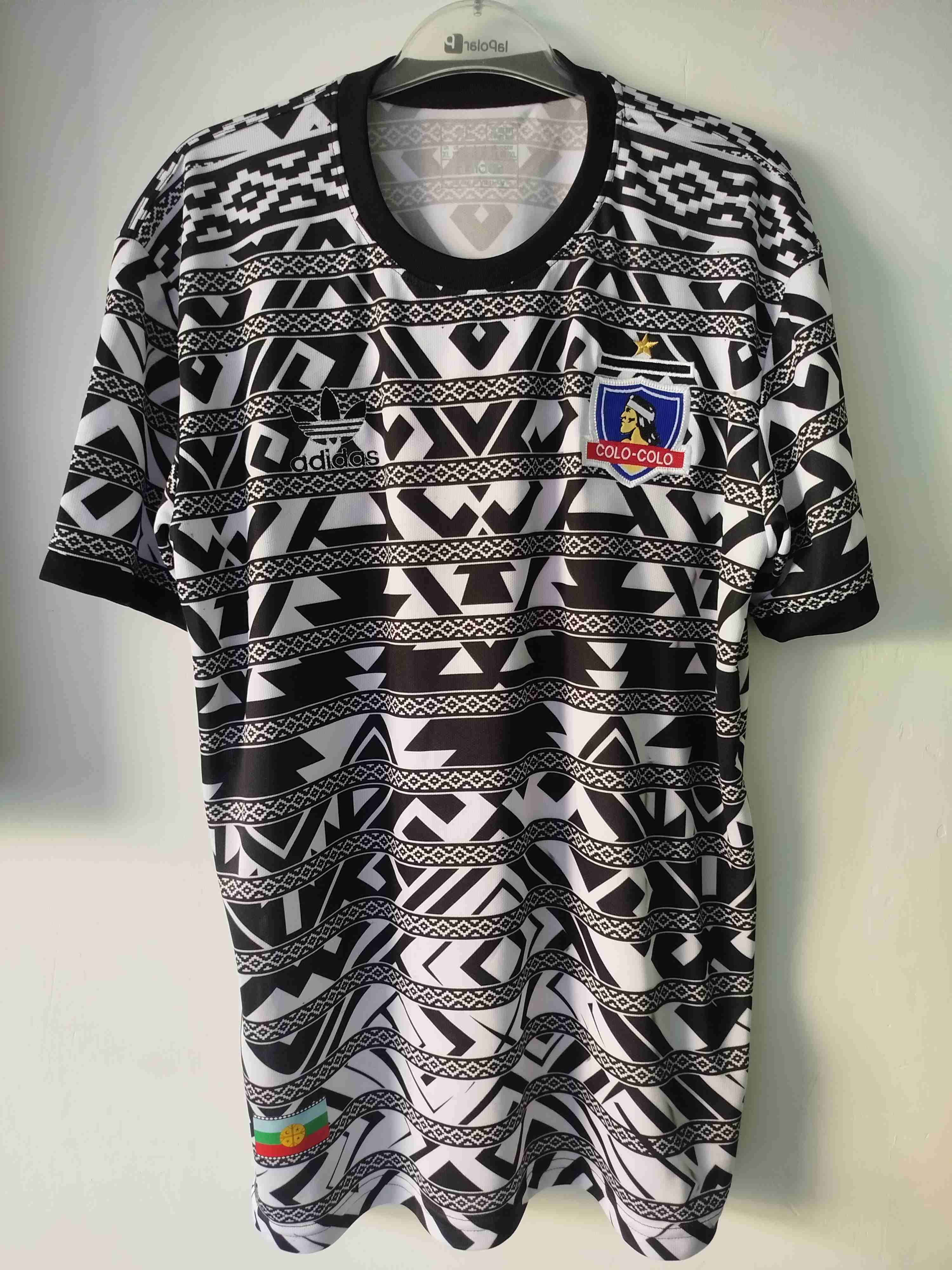Camiseta Colo-Colo conmemorativa. Talla XL Hombre - miniatura 1