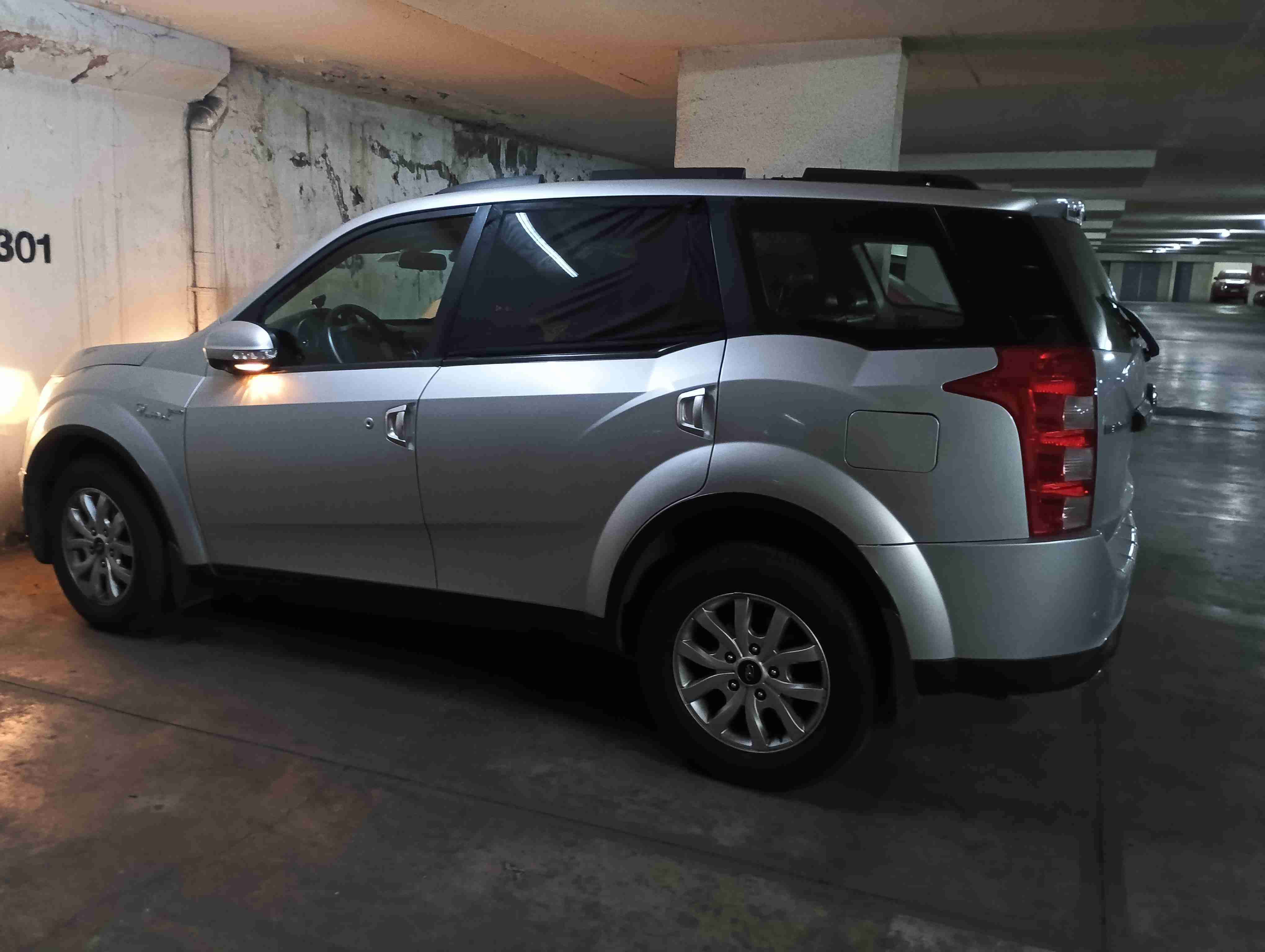 Camioneta mahindra xuv 500 w8 full equipo - miniatura 2