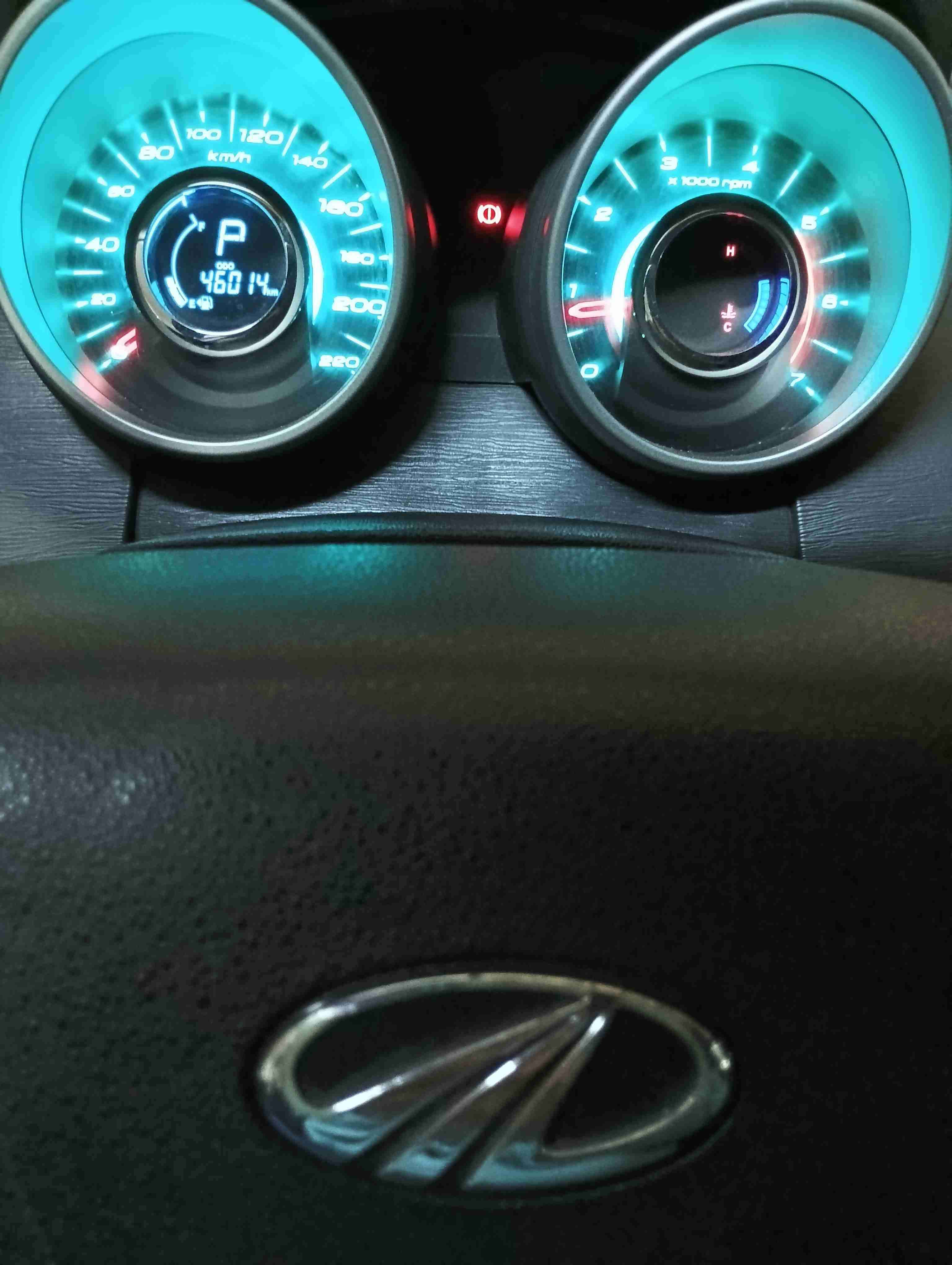 Camioneta mahindra xuv 500 w8 full equipo - miniatura 4