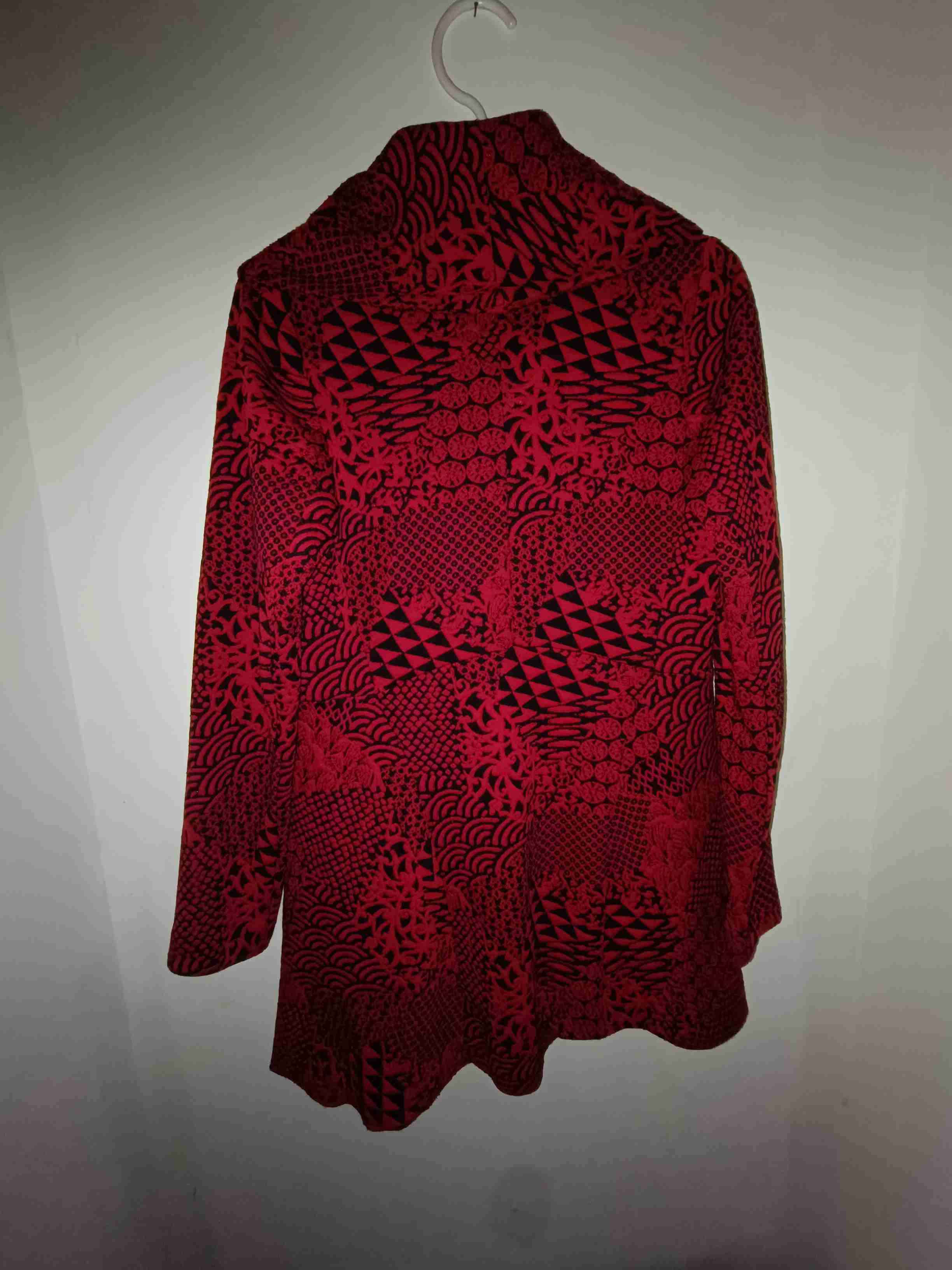 Blazer rojo con diseño geométrico - miniatura 2