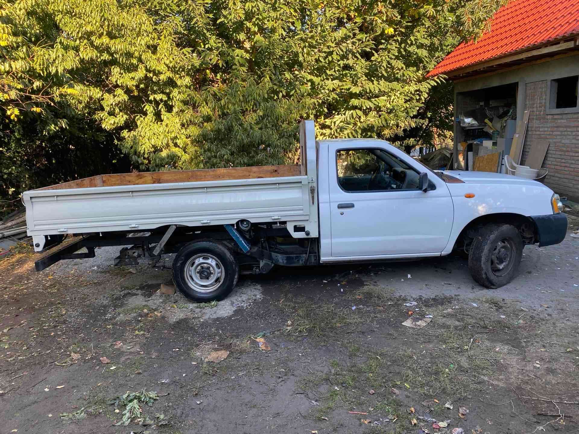 Camioneta Nissan Terrano 2014 - miniatura 4