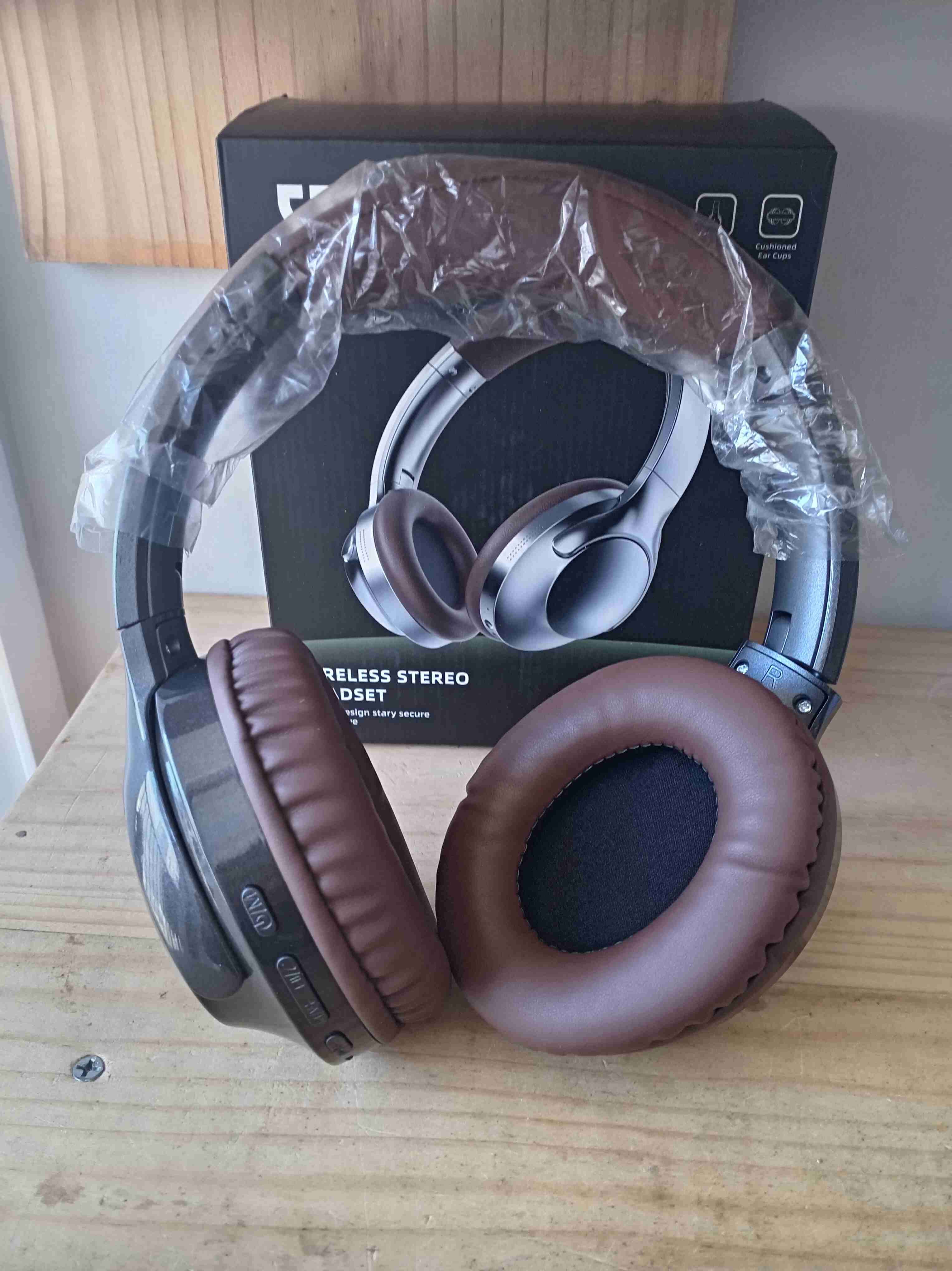 Auriculares estéreo inalámbricos GoJoDoQ - miniatura 4