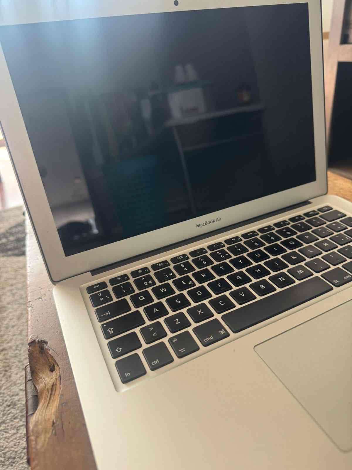 MacBook Air 13 pulgadas - miniatura 2