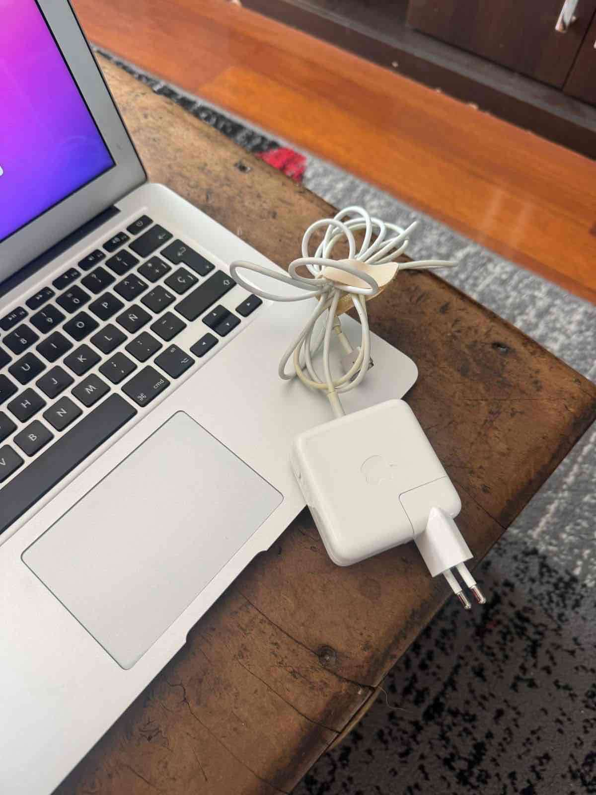 MacBook Air 13 pulgadas - miniatura 4