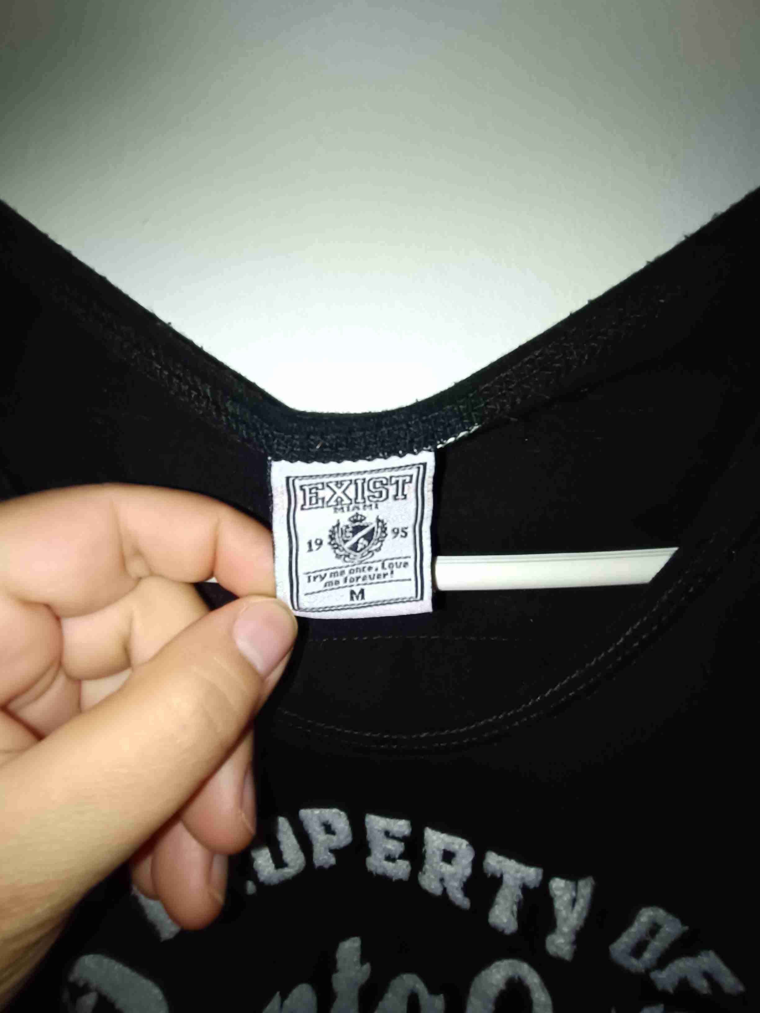 Polera sin mangas negra - miniatura 2