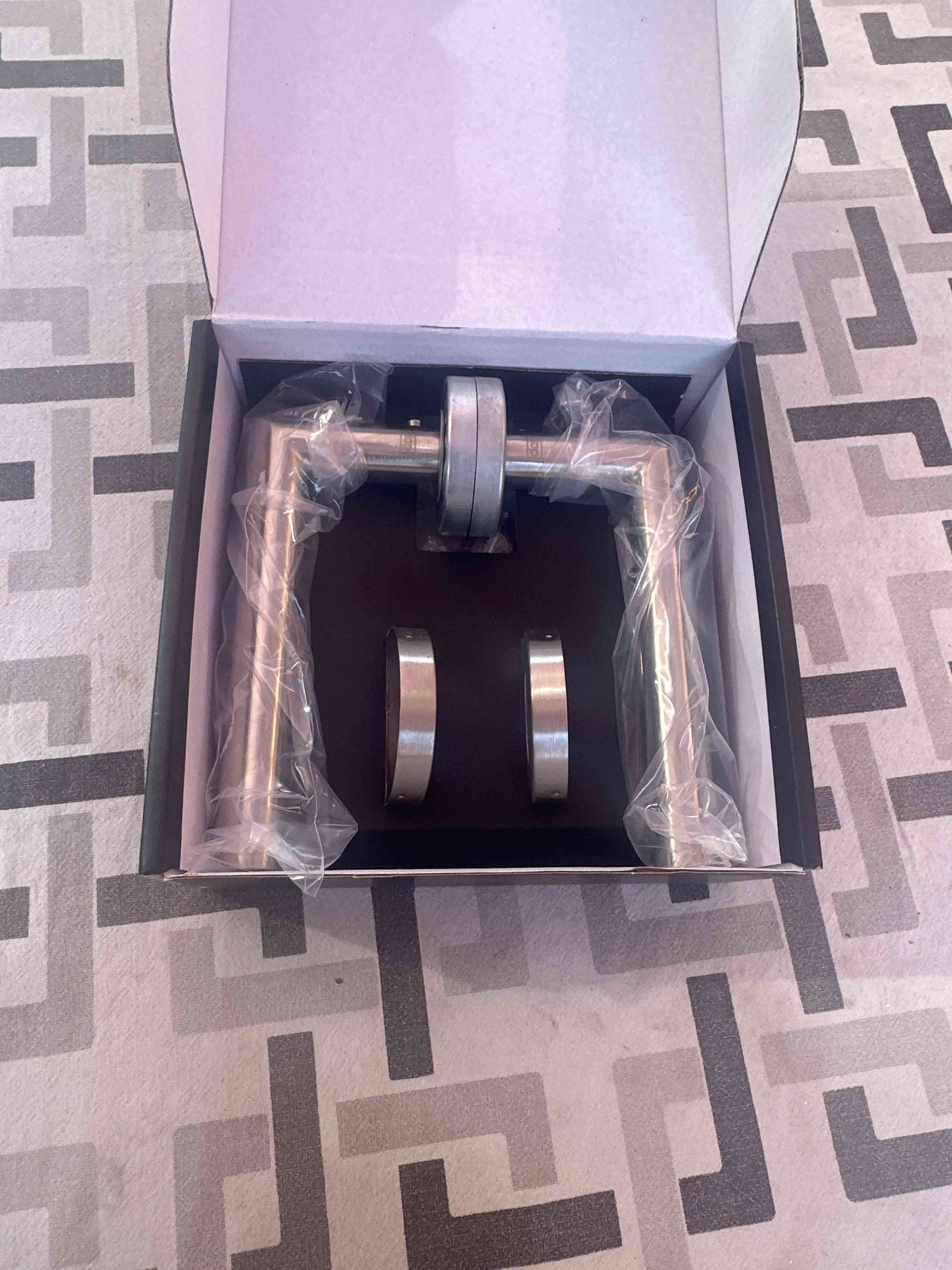 Manillas de acero inoxidable Dap ducasse - miniatura 2