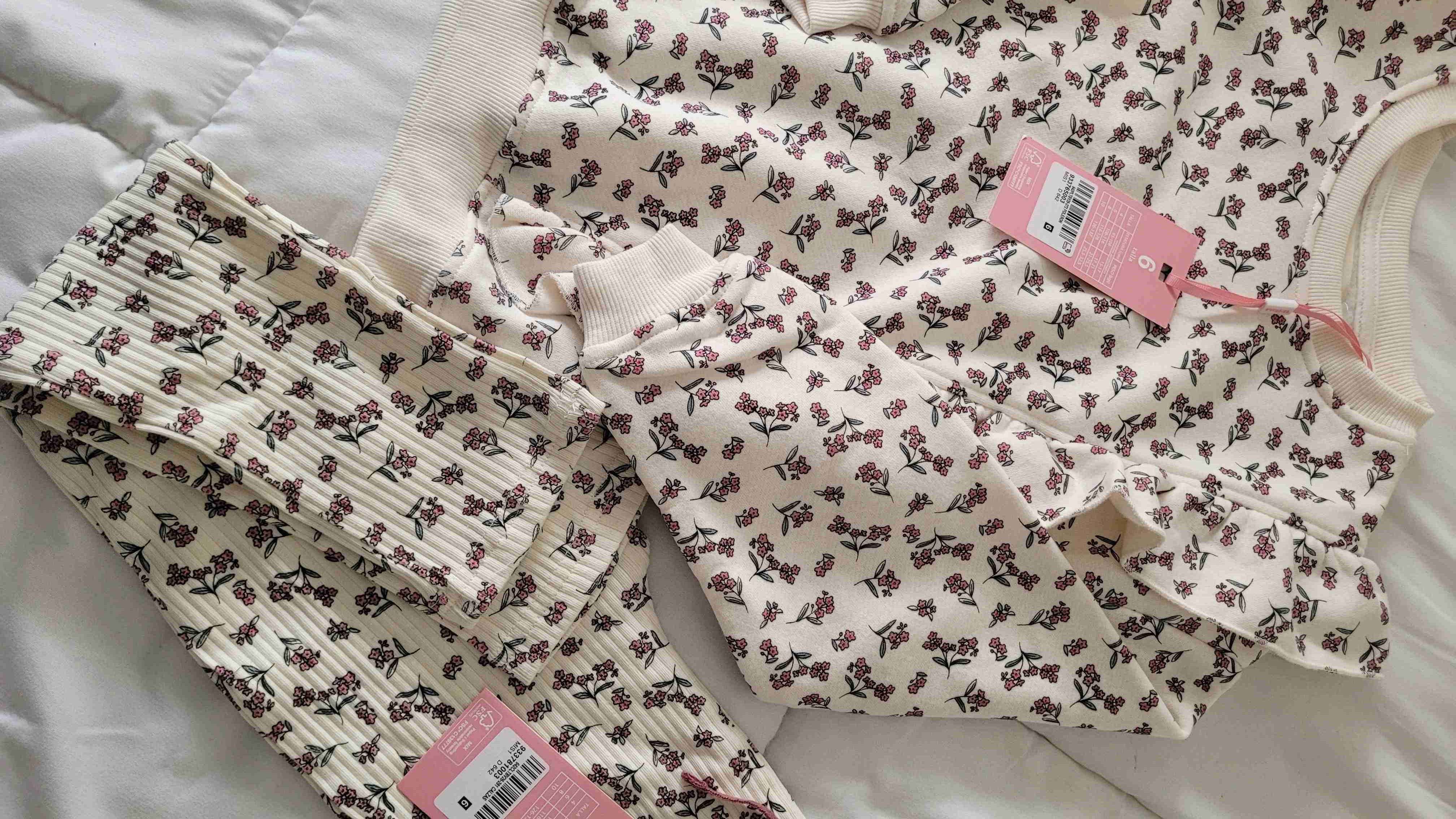 Conjunto niña Talla 6 nuevo - miniatura 4