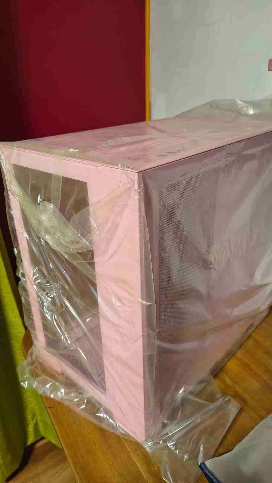 Gabinete de PC rosa nuevo - miniatura 2