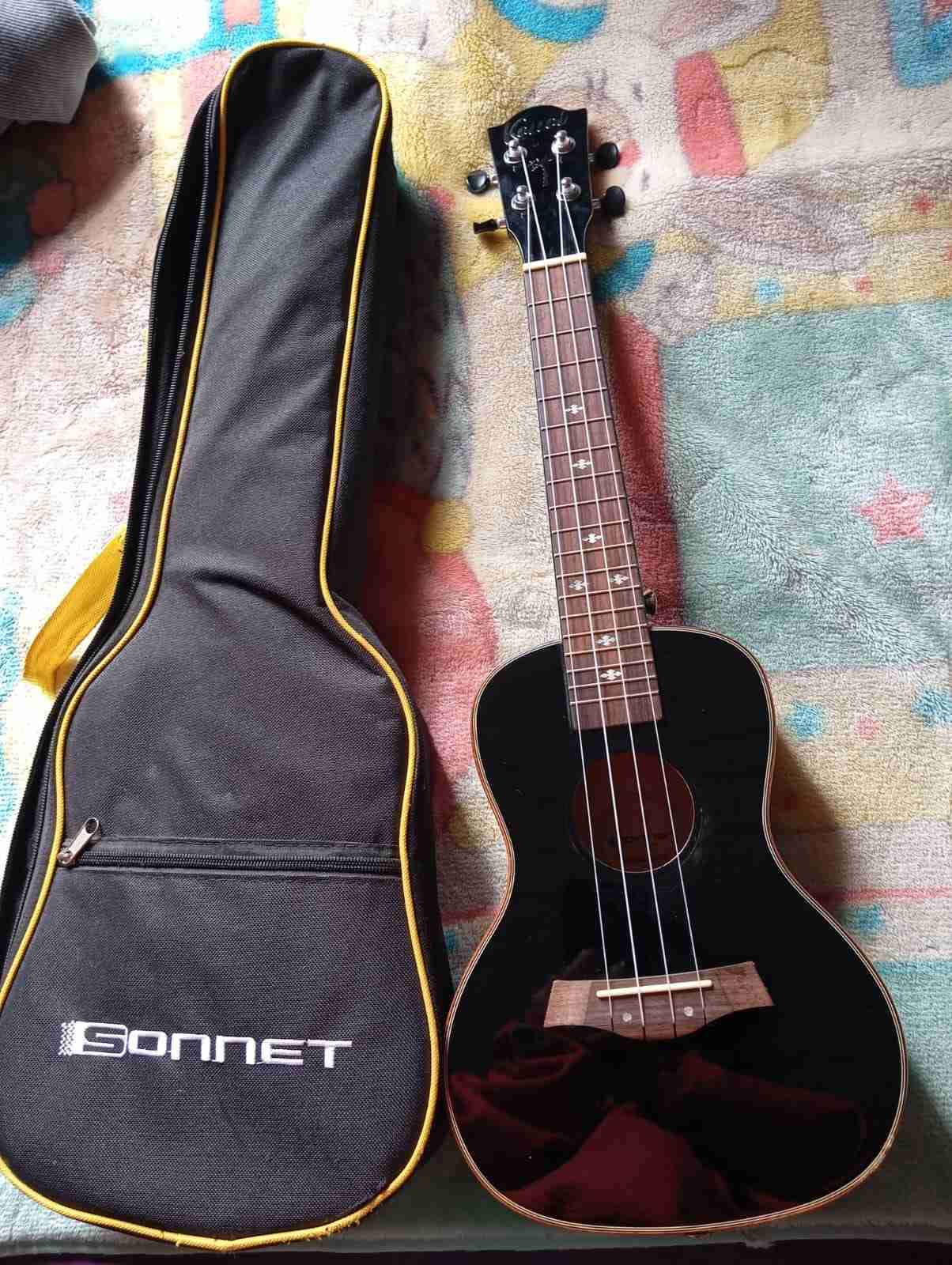 Ukulele Kaiai negro - miniatura 3