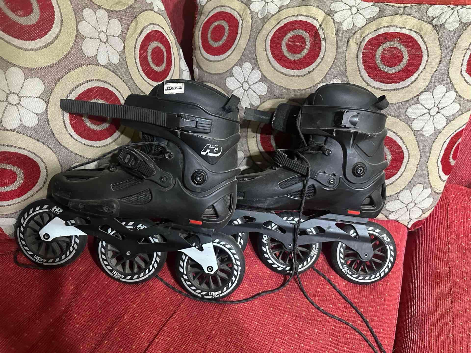 Patines en línea HD negros - miniatura 2