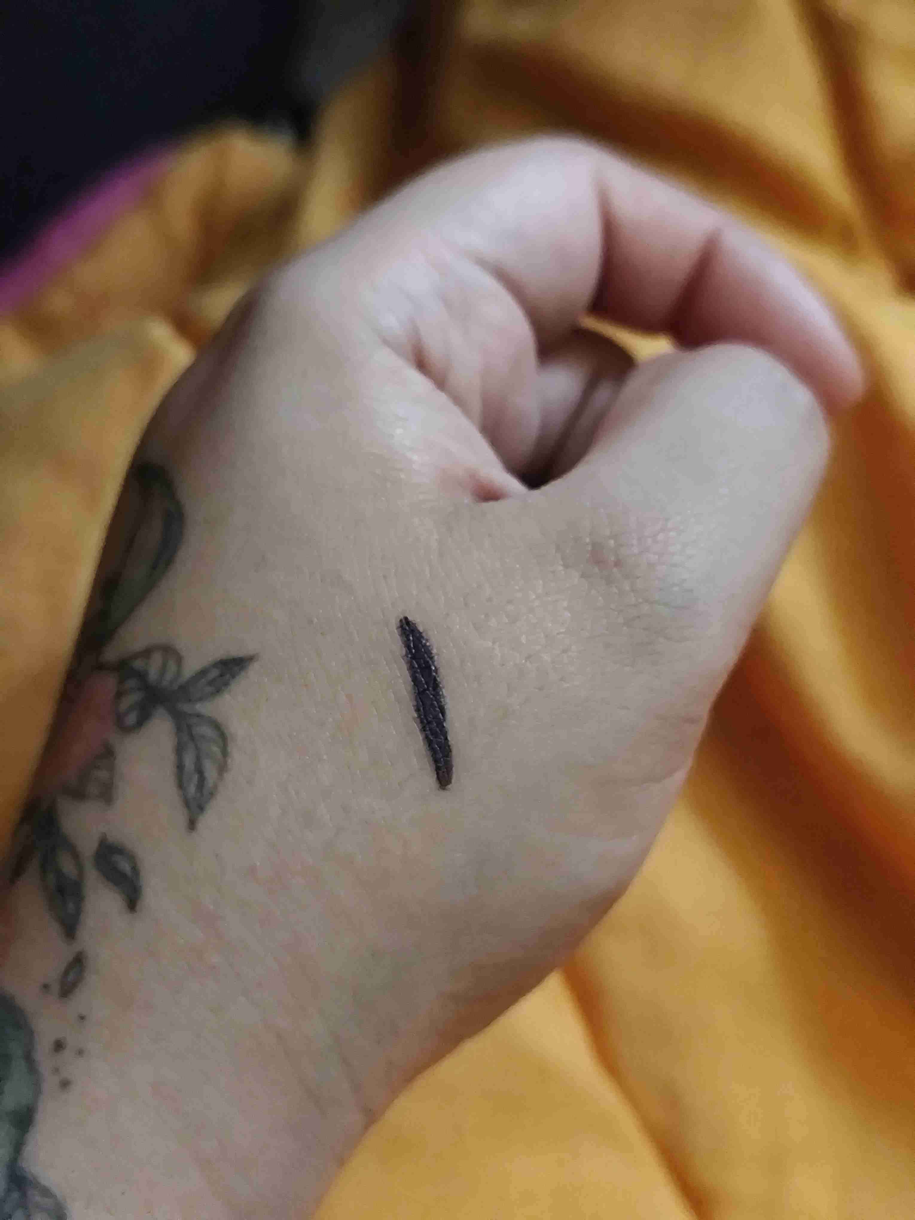 Delineador Plumón Eye Pro Morado 🟣 - miniatura 3