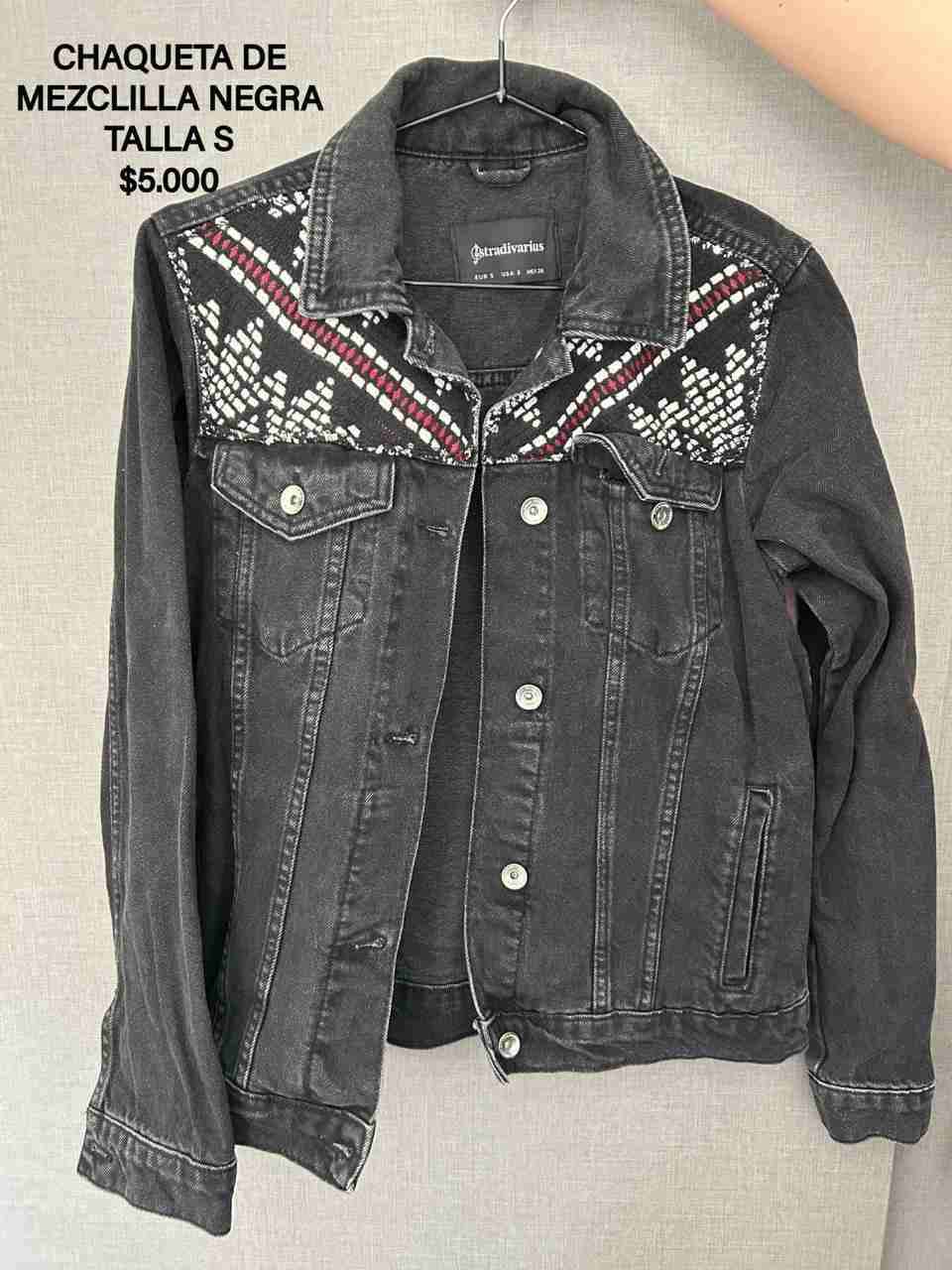 Jardinera de cuerina negra - miniatura 2