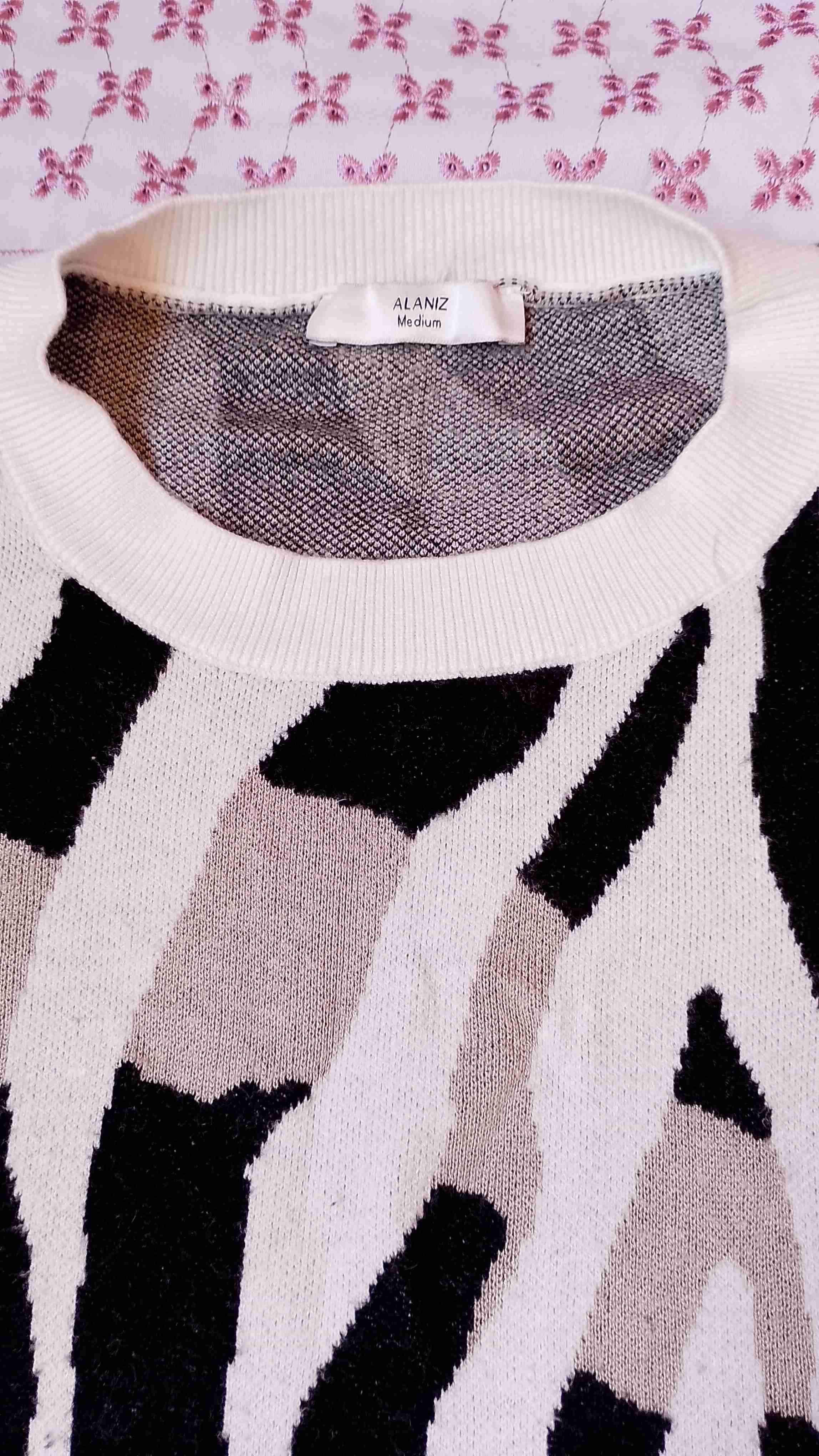 Sweater estampado de zebra - miniatura 2