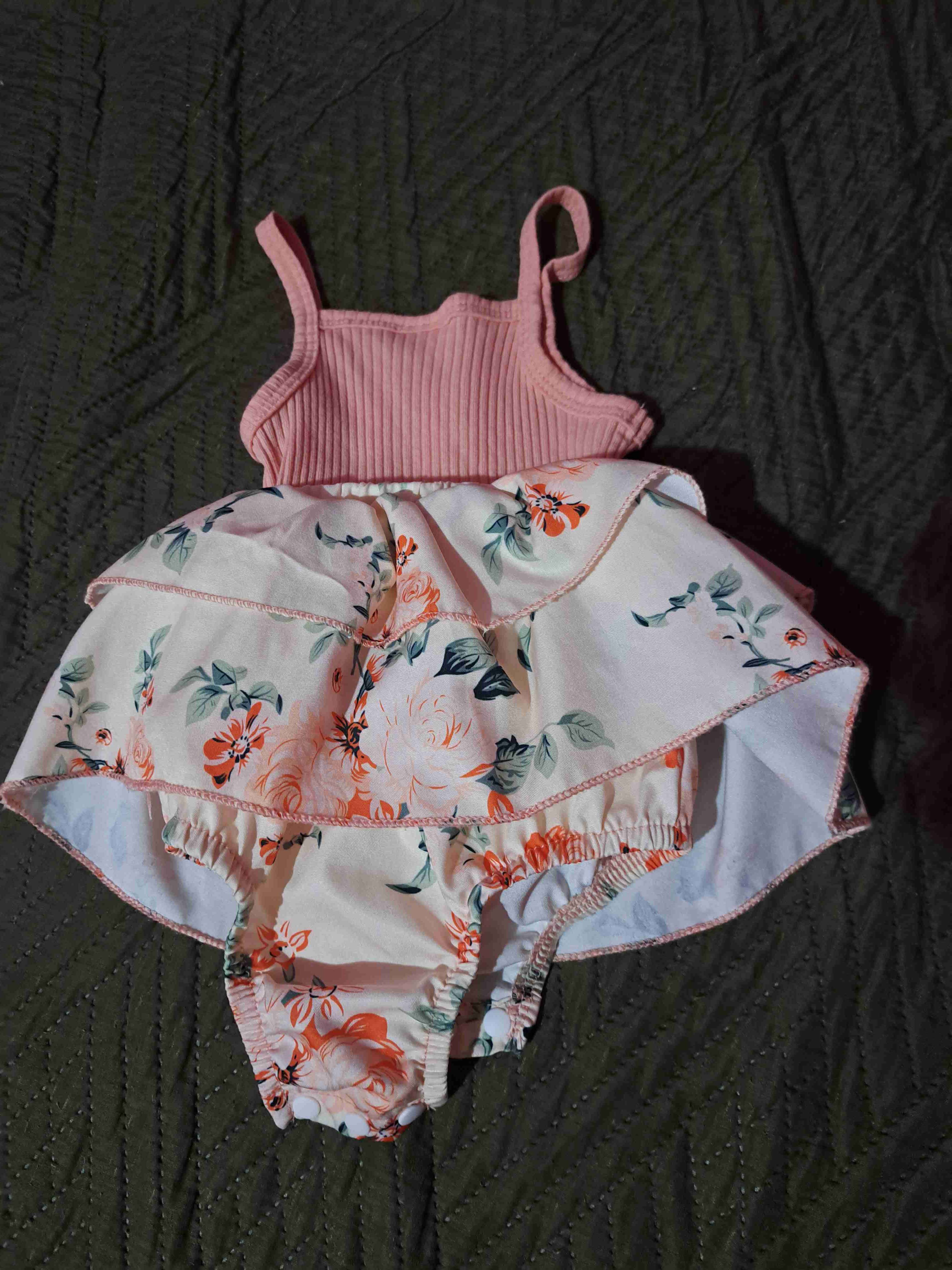 Vestido floral para bebé - miniatura 2