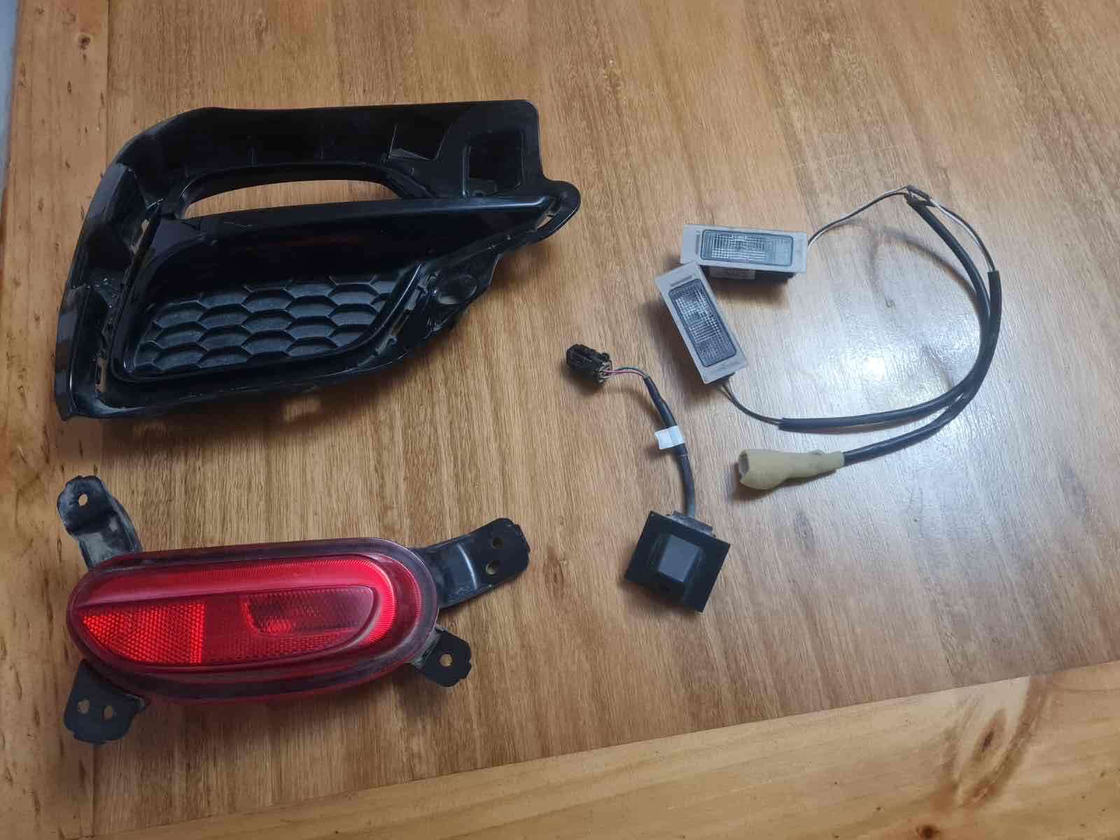 Kit de accesorios para auto - miniatura 1