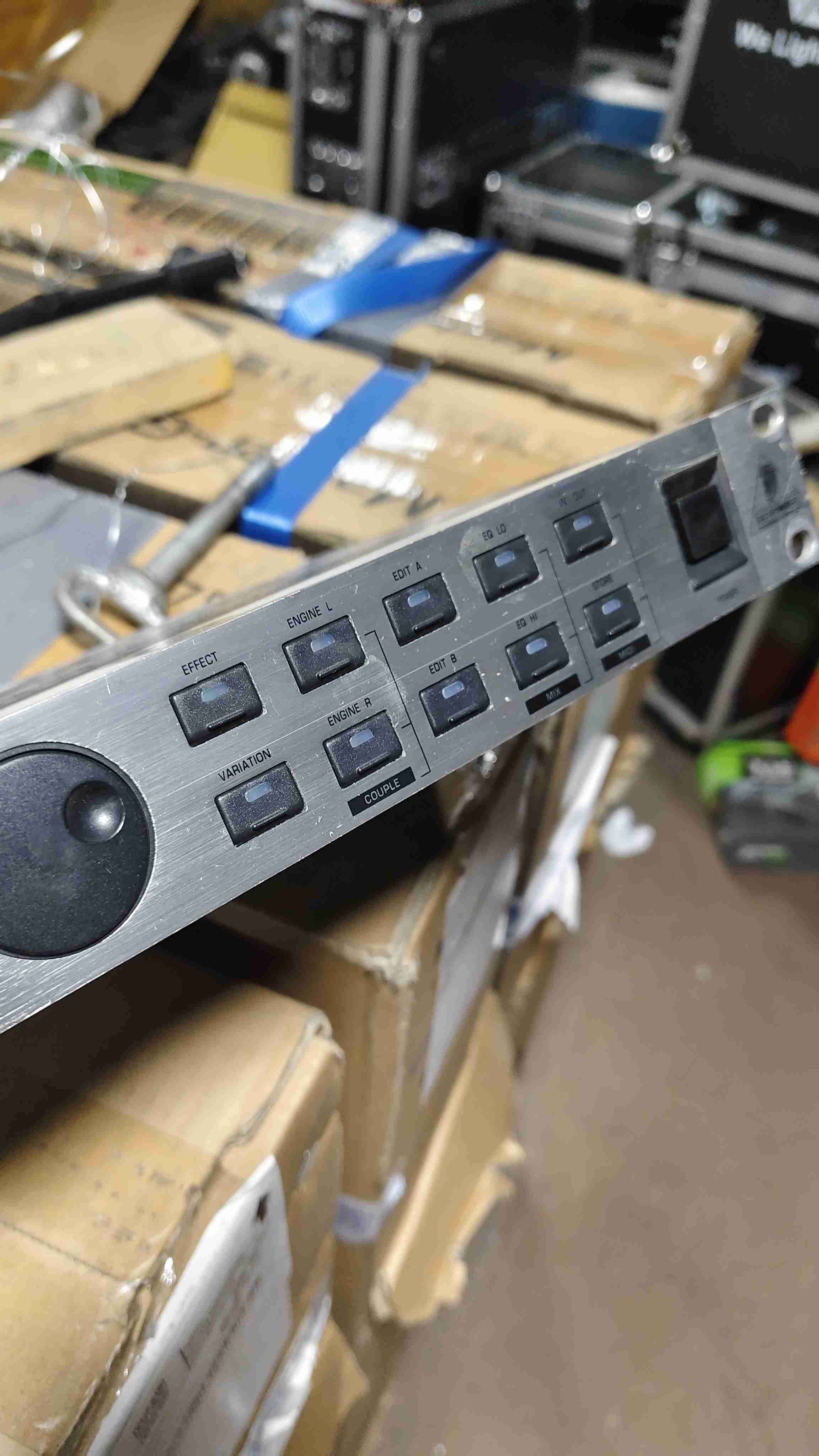 Procesador de efectos digital Behringer - miniatura 2