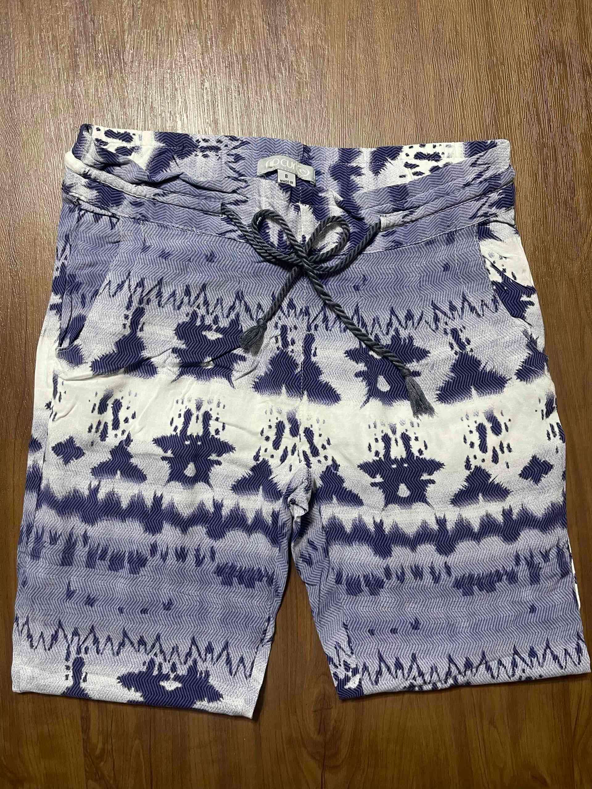 Pantalón estampado casual azul y blanco - miniatura 2