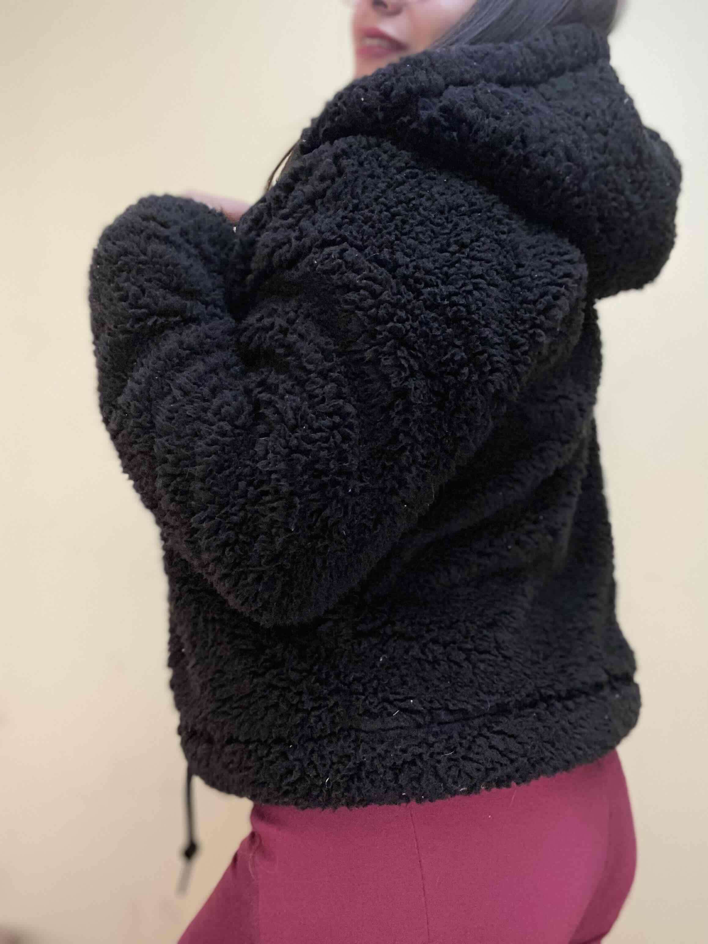 Chaqueta negra de polar - miniatura 5