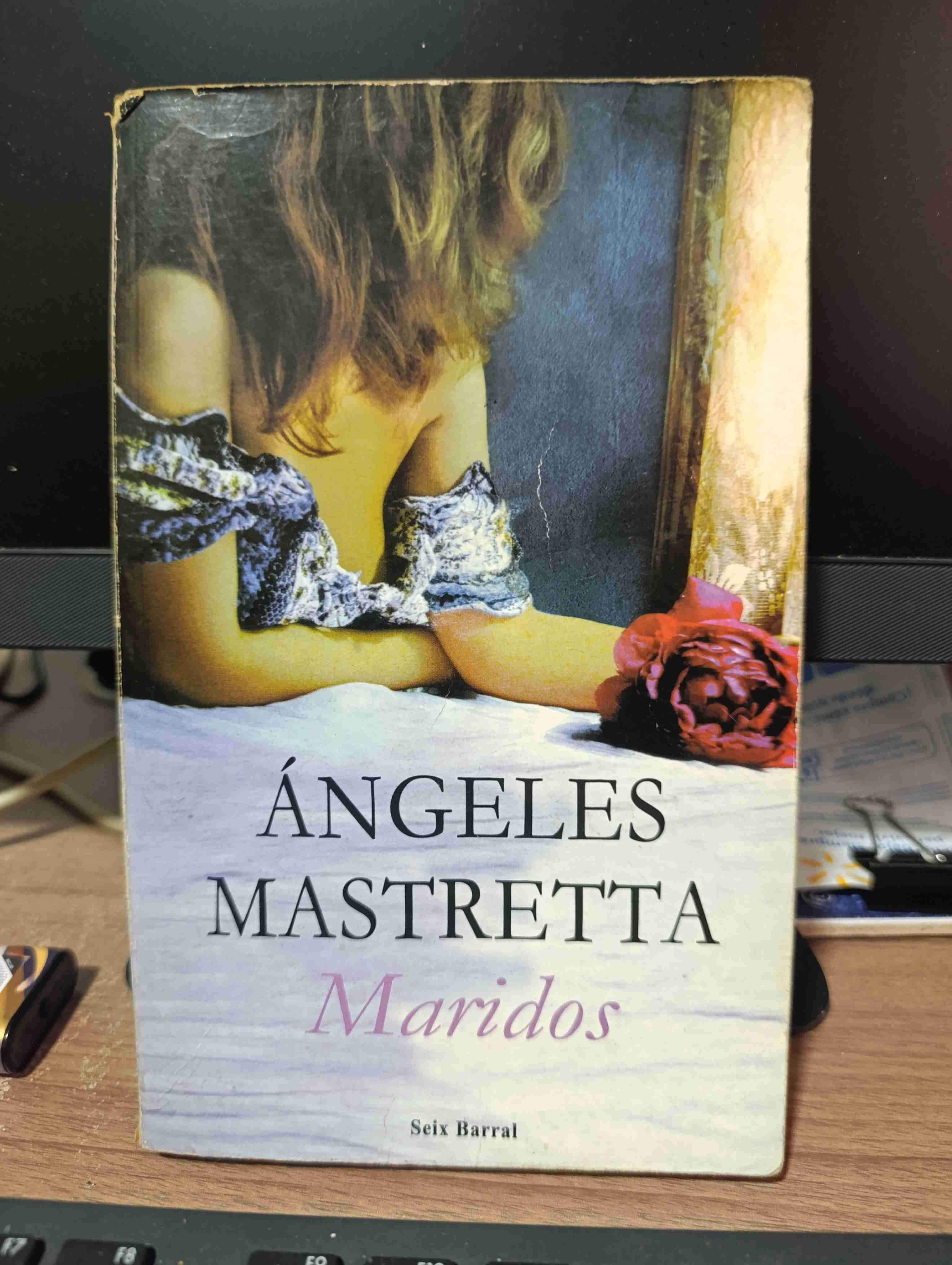 Libro 'Maridos' de Ángeles Mastretta - miniatura 1