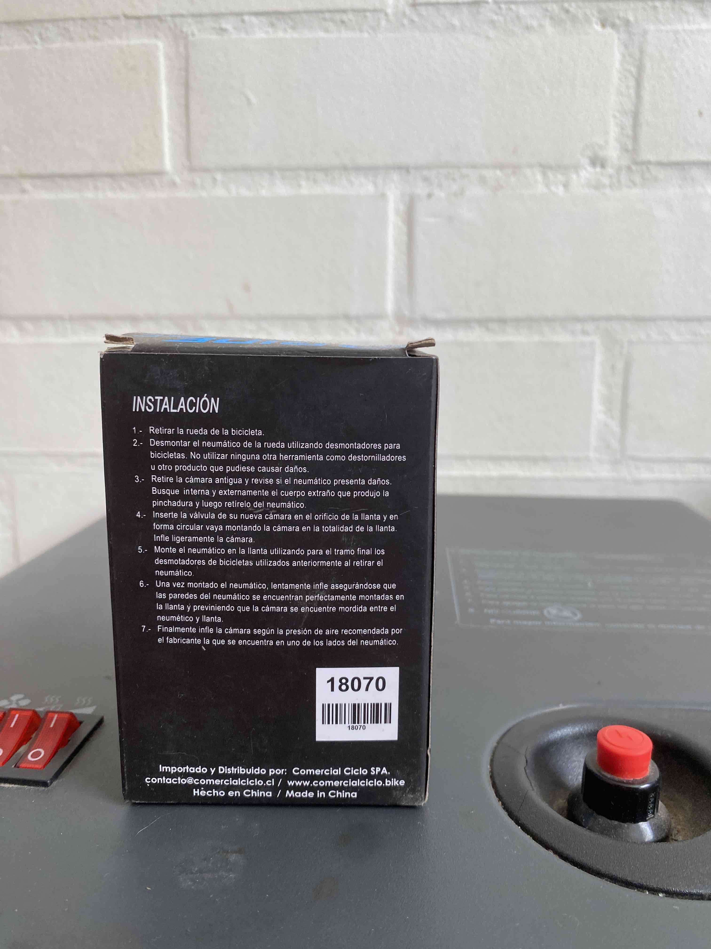 Cámara de bicicleta aro 26 - miniatura 3