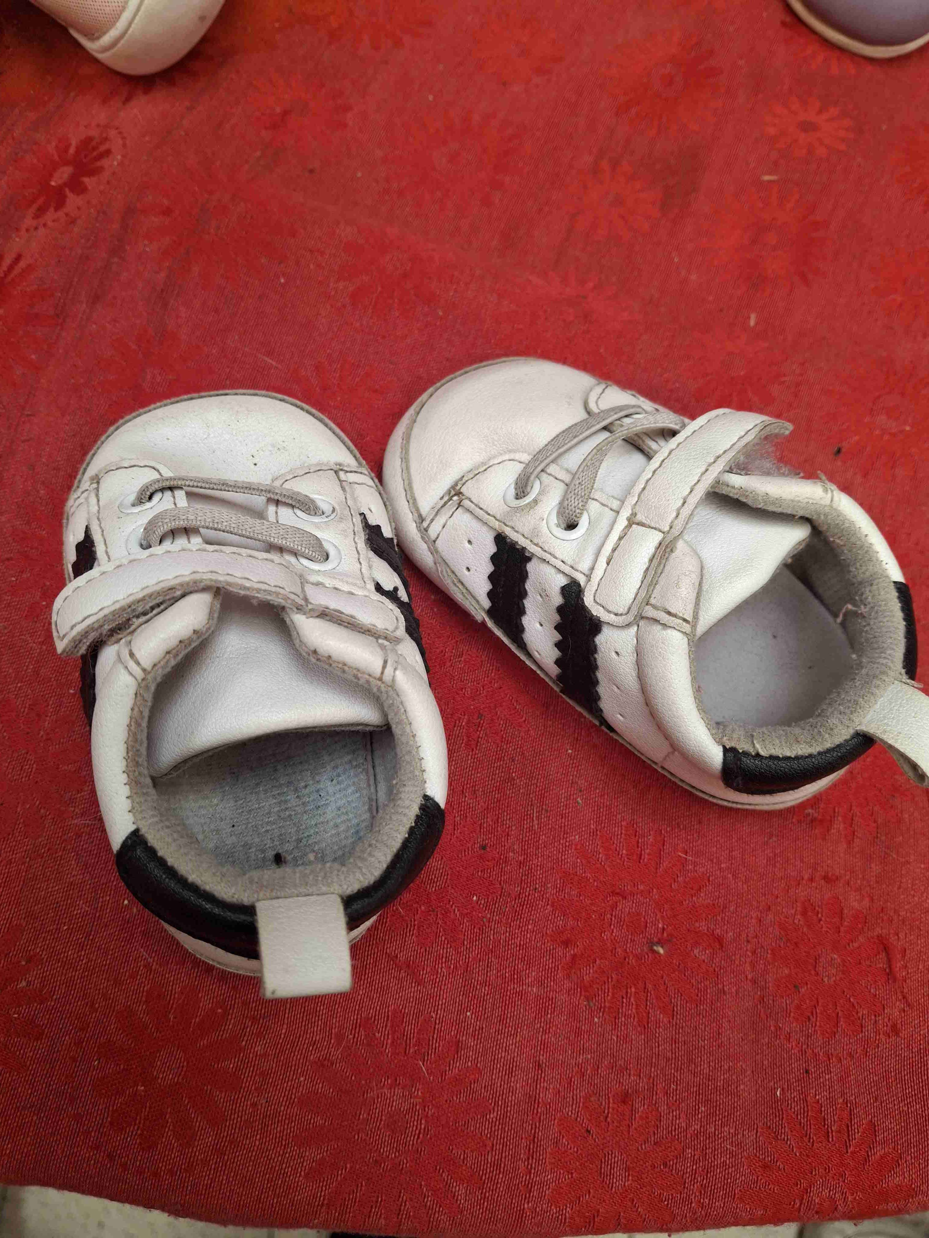 Zapatillas blancas Stitch para niños - miniatura 5